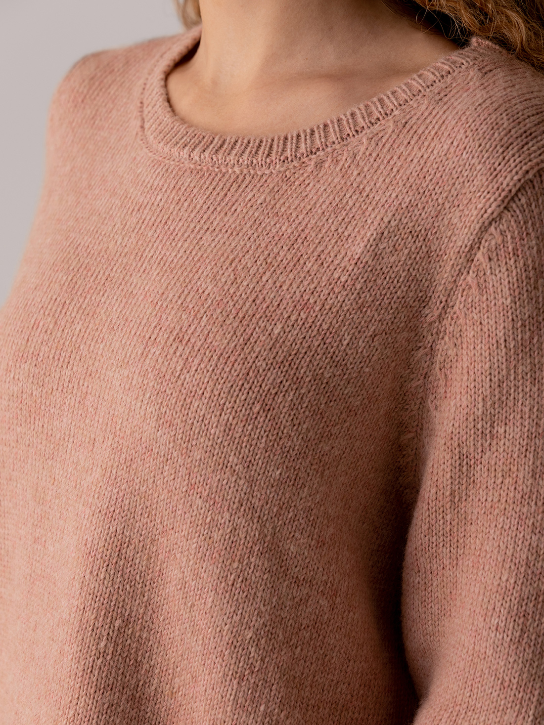 Detailansicht von Pullover von SIBIN LINNEBJERG