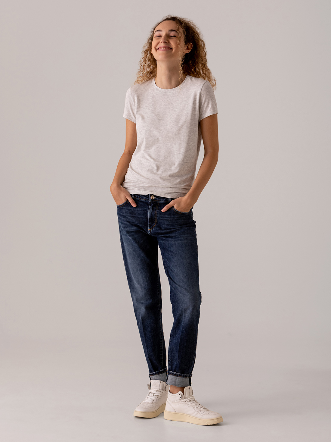 Detailansicht von T-Shirt von UNIVERSEL