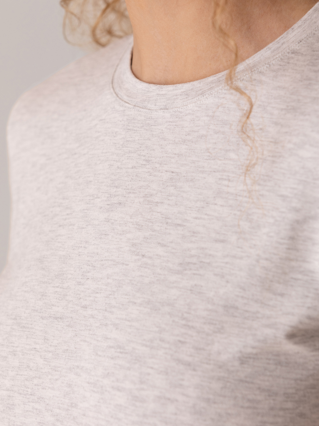 Detailansicht von T-Shirt von UNIVERSEL