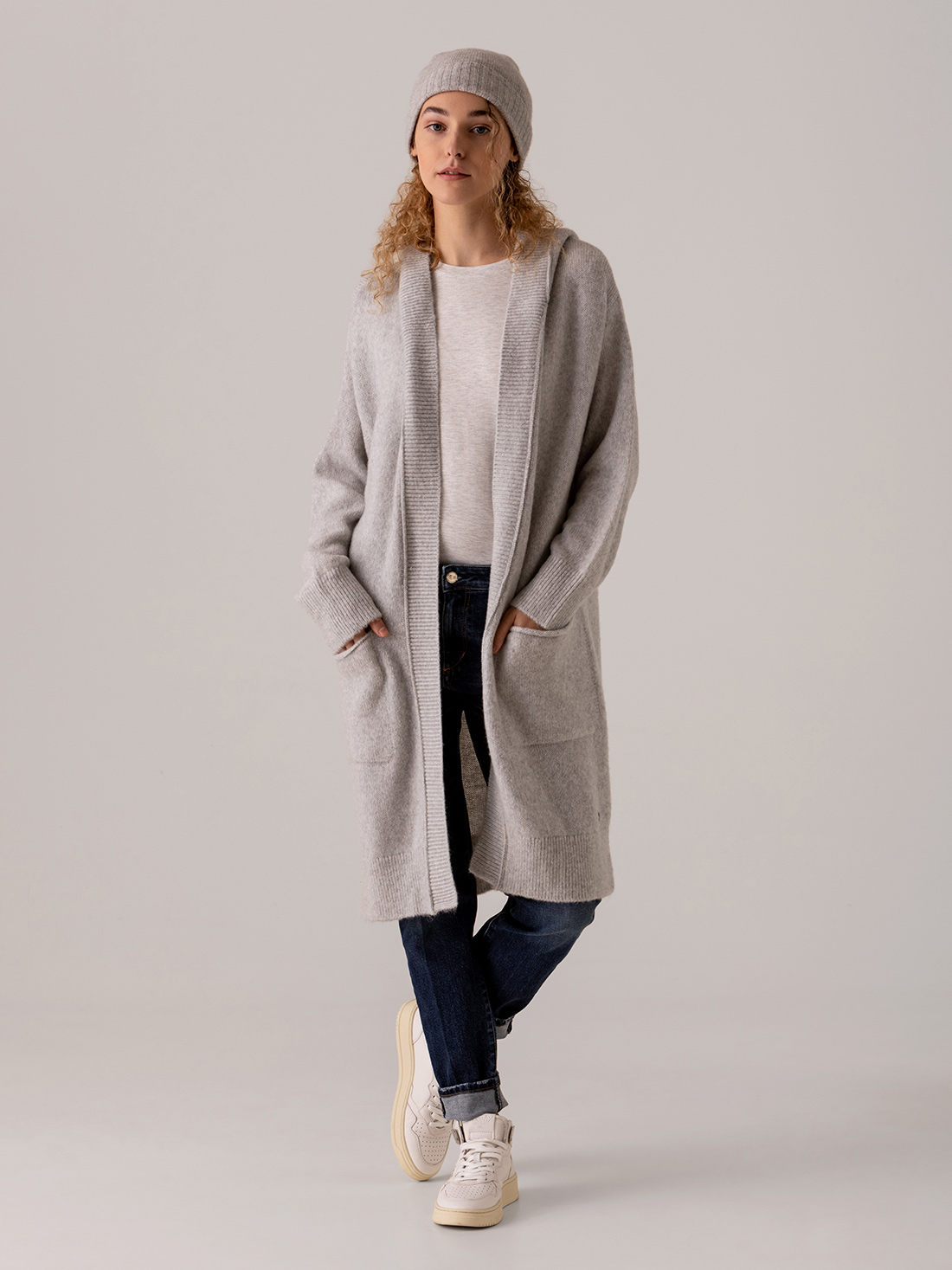 Detailansicht von Langer Cardigan von BETTER RICH