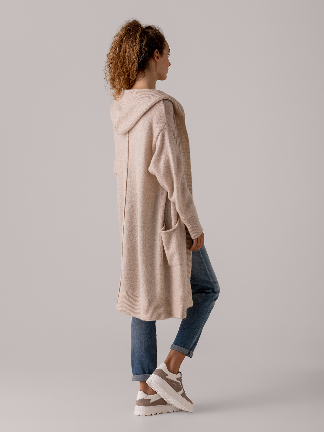 Detailansicht von Langer Cardigan von BETTER RICH