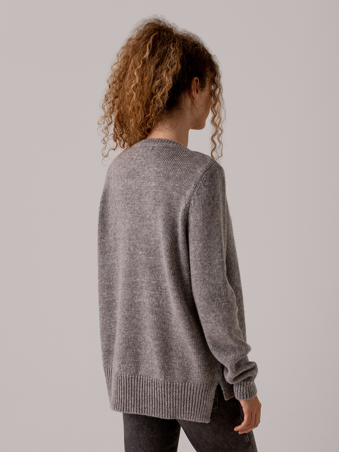 Detailansicht von Pullover von SIBIN LINNEBJERG