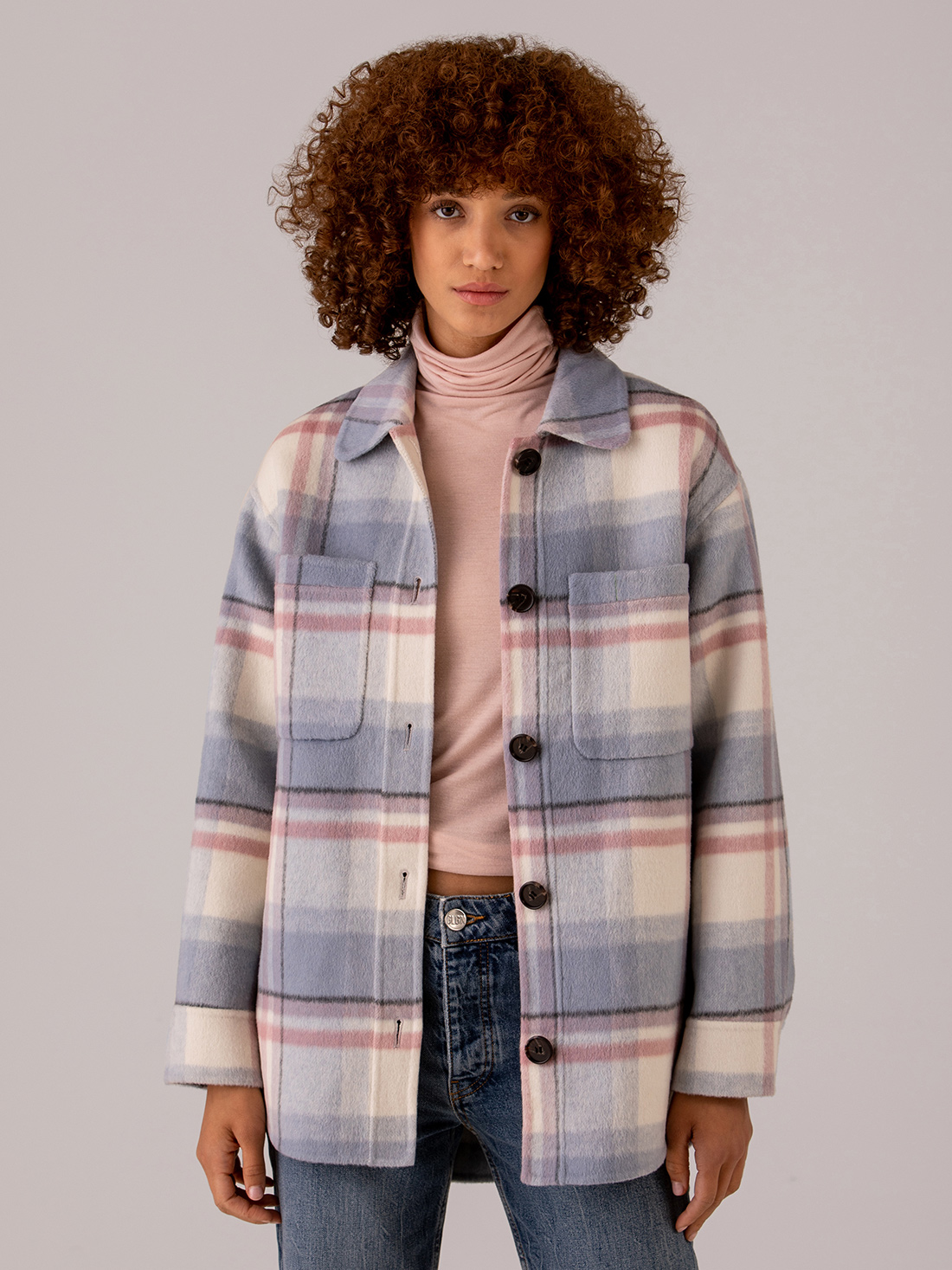 Detailansicht von Hemdjacke von RAILS