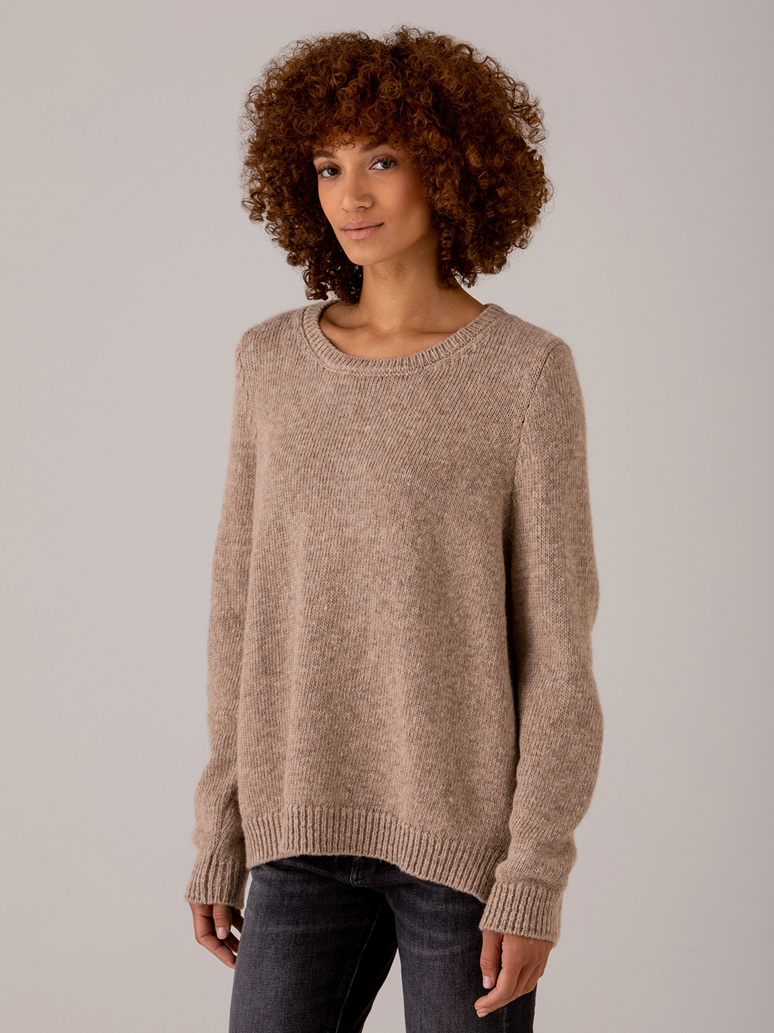 Detailansicht von Pullover von SIBIN LINNEBJERG