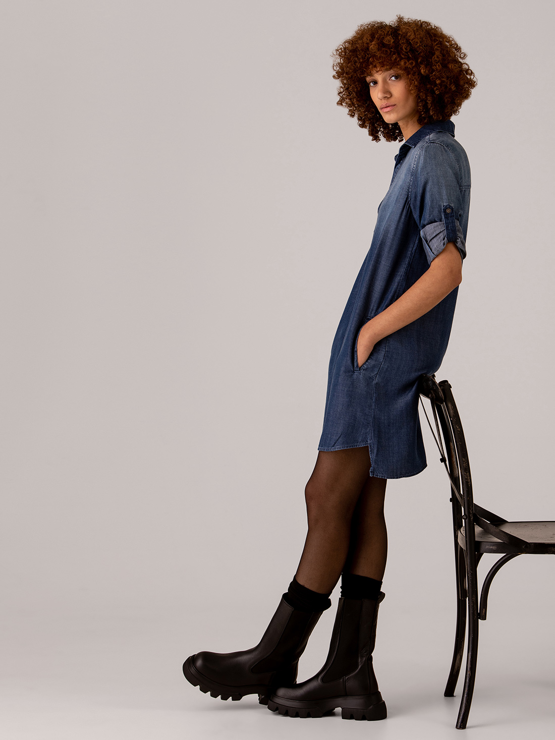 Detailansicht von Kurzes Hemdblusenkleid von BELLA DAHL