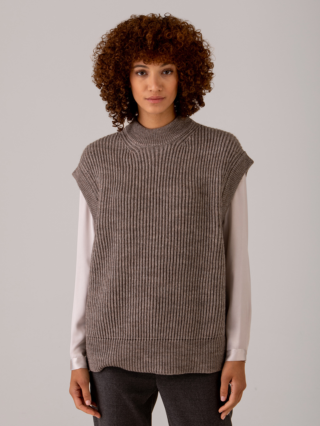 Detailansicht von Pullunder von DRYKORN