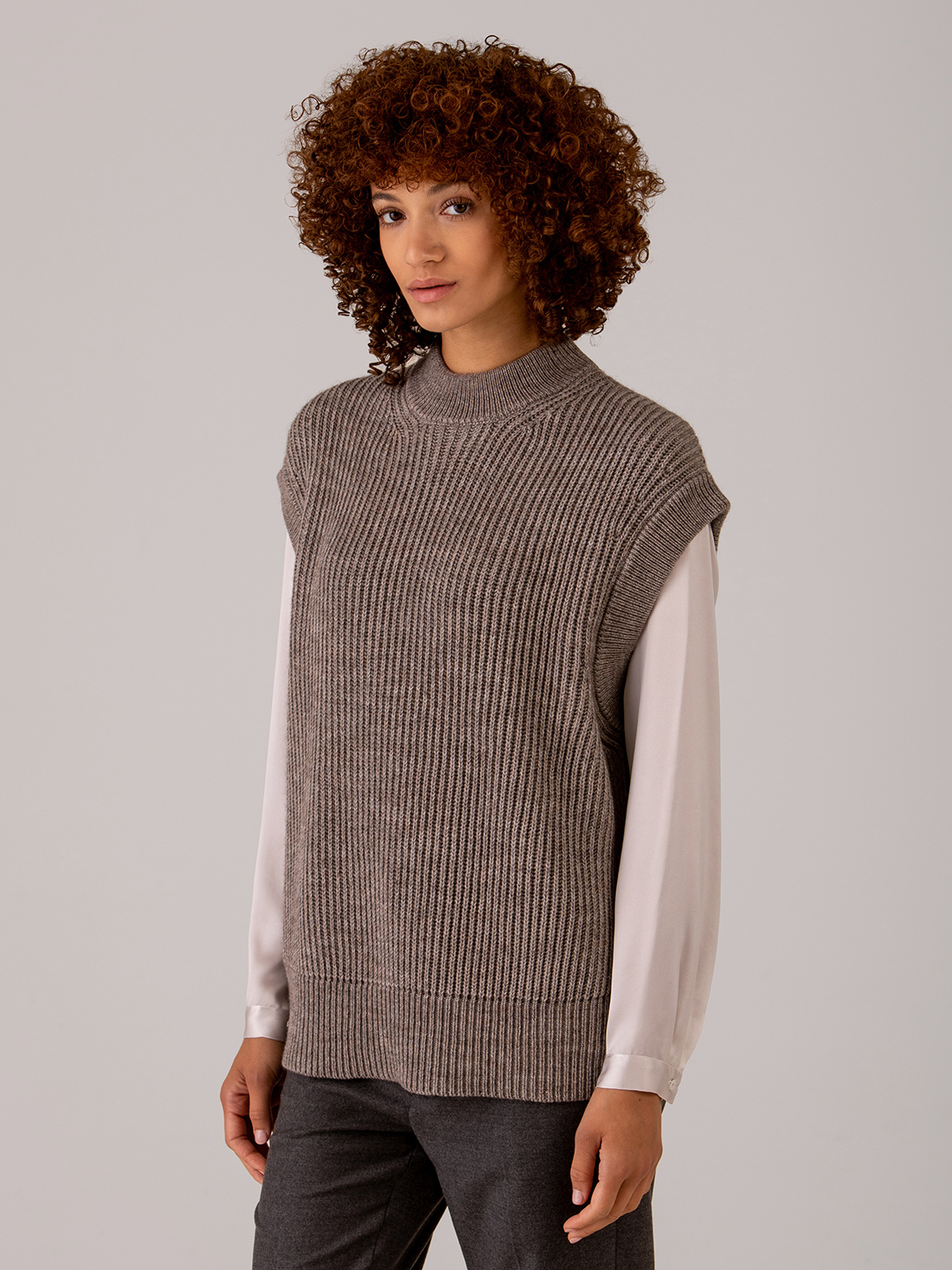 Detailansicht von Pullunder von DRYKORN