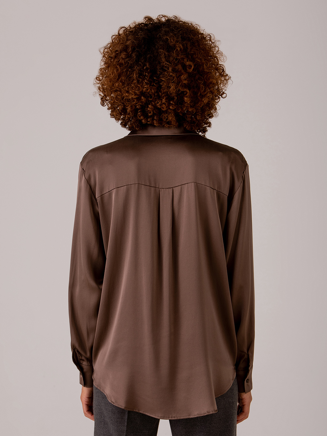 Detailansicht von Seidenbluse von DANIELS