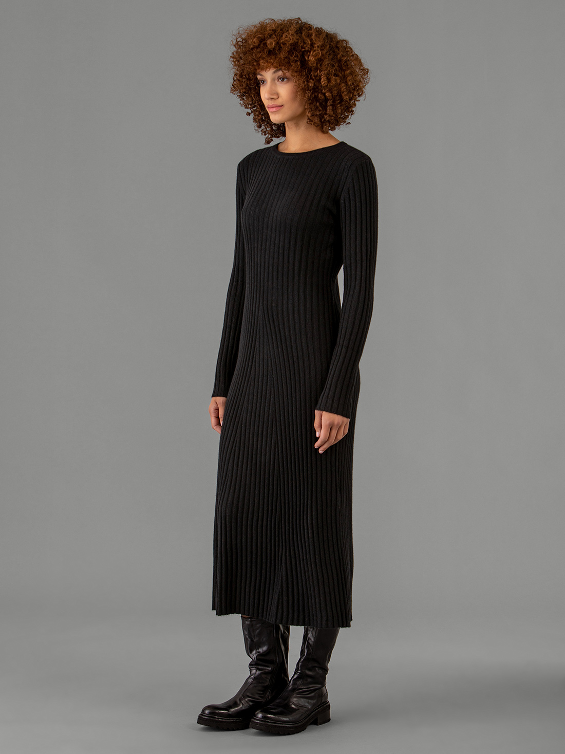 Detailansicht von Maxi-Strickkleid aus Cashmere von LISA YANG