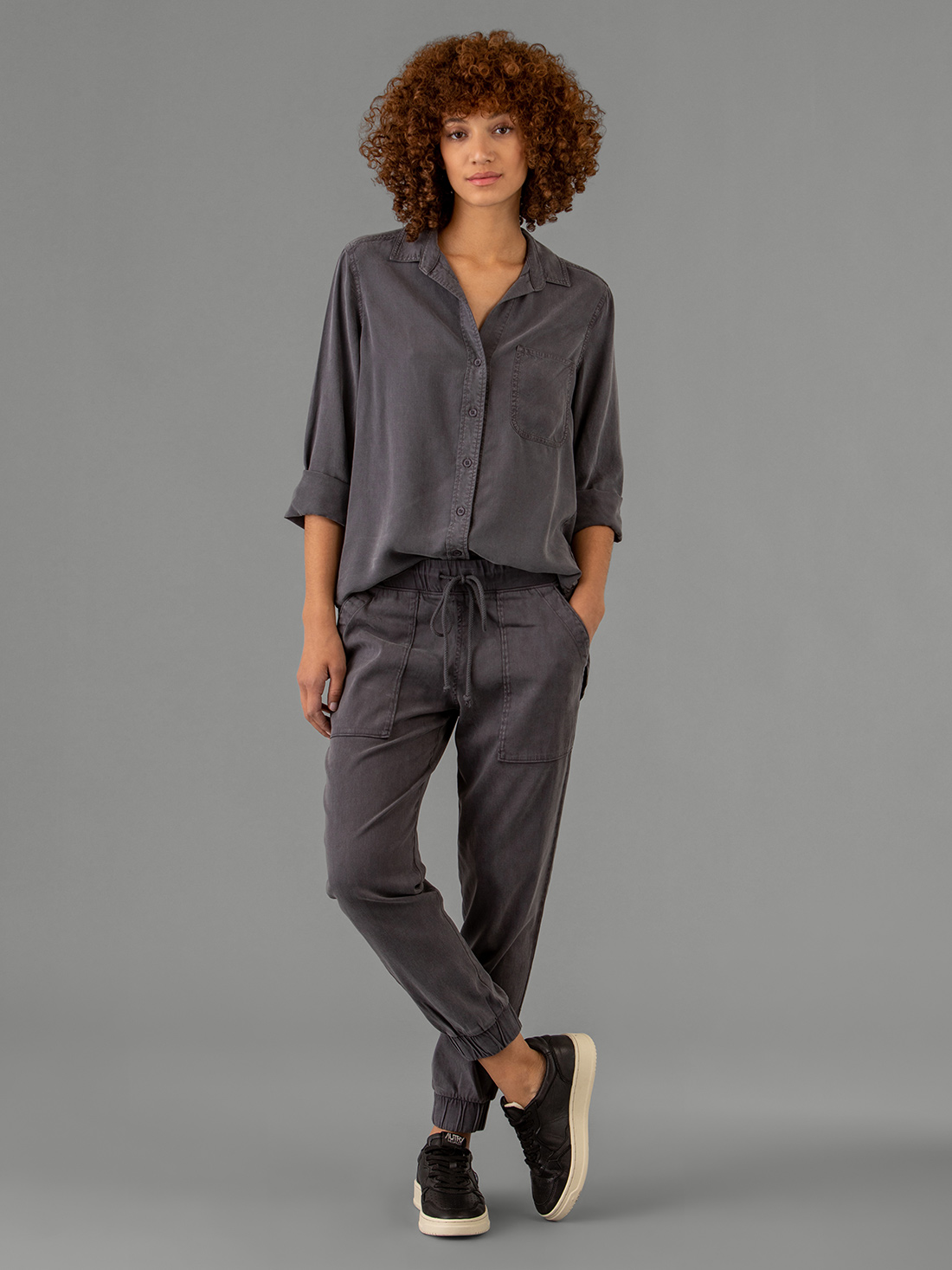 Detailansicht von Lässige Hose im Jogging-Stil von BELLA DAHL