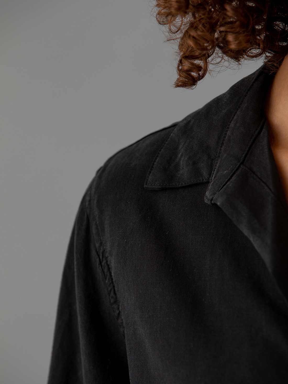 Detailansicht von Hemdbluse von BELLA DAHL