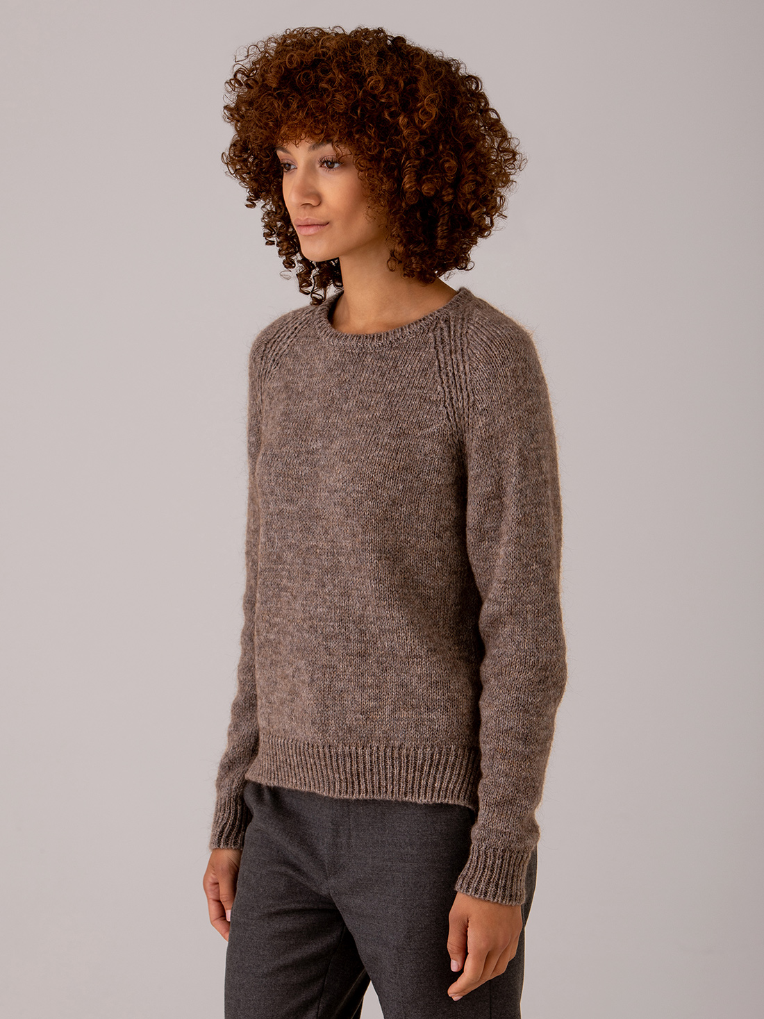 Detailansicht von Pullover von SIBIN LINNEBJERG