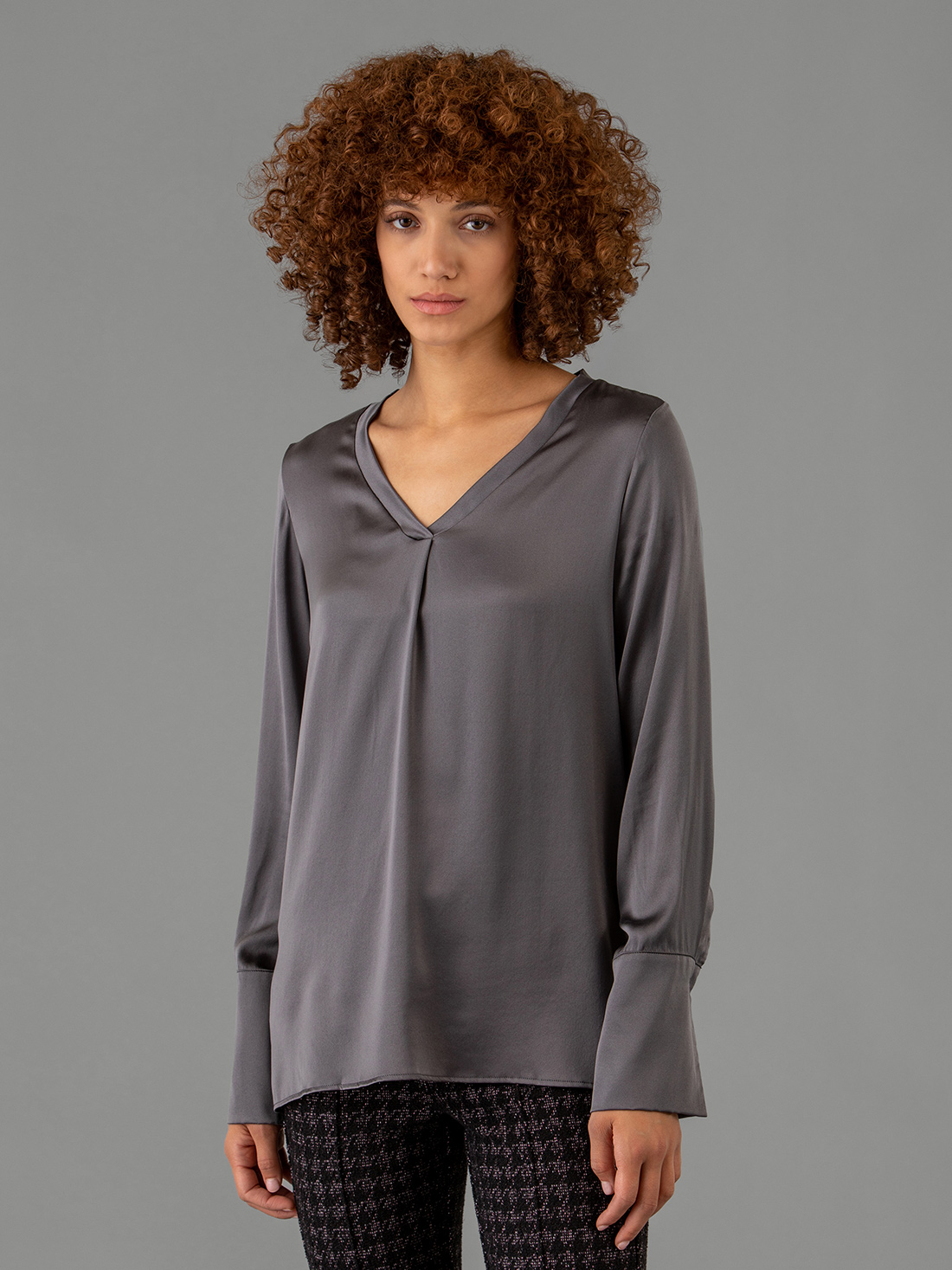 Detailansicht von Seidenbluse von DANIELS