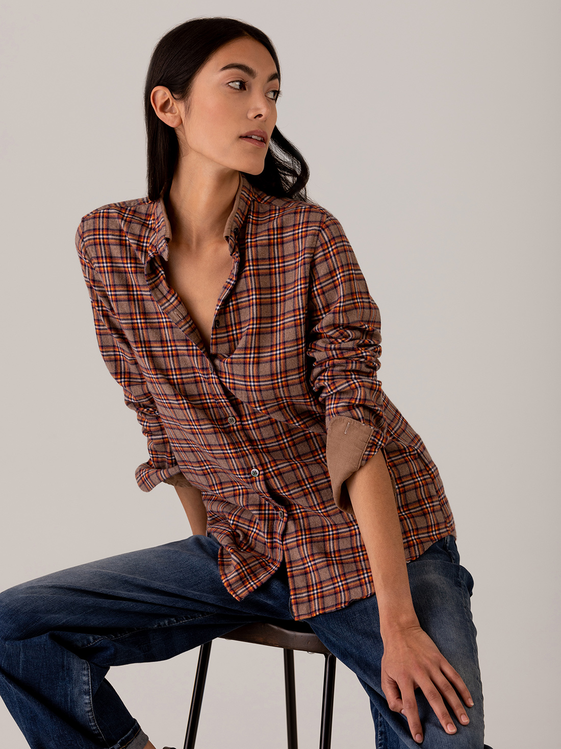 Detailansicht von Flanellbluse aus Baumwolle von AGLINI