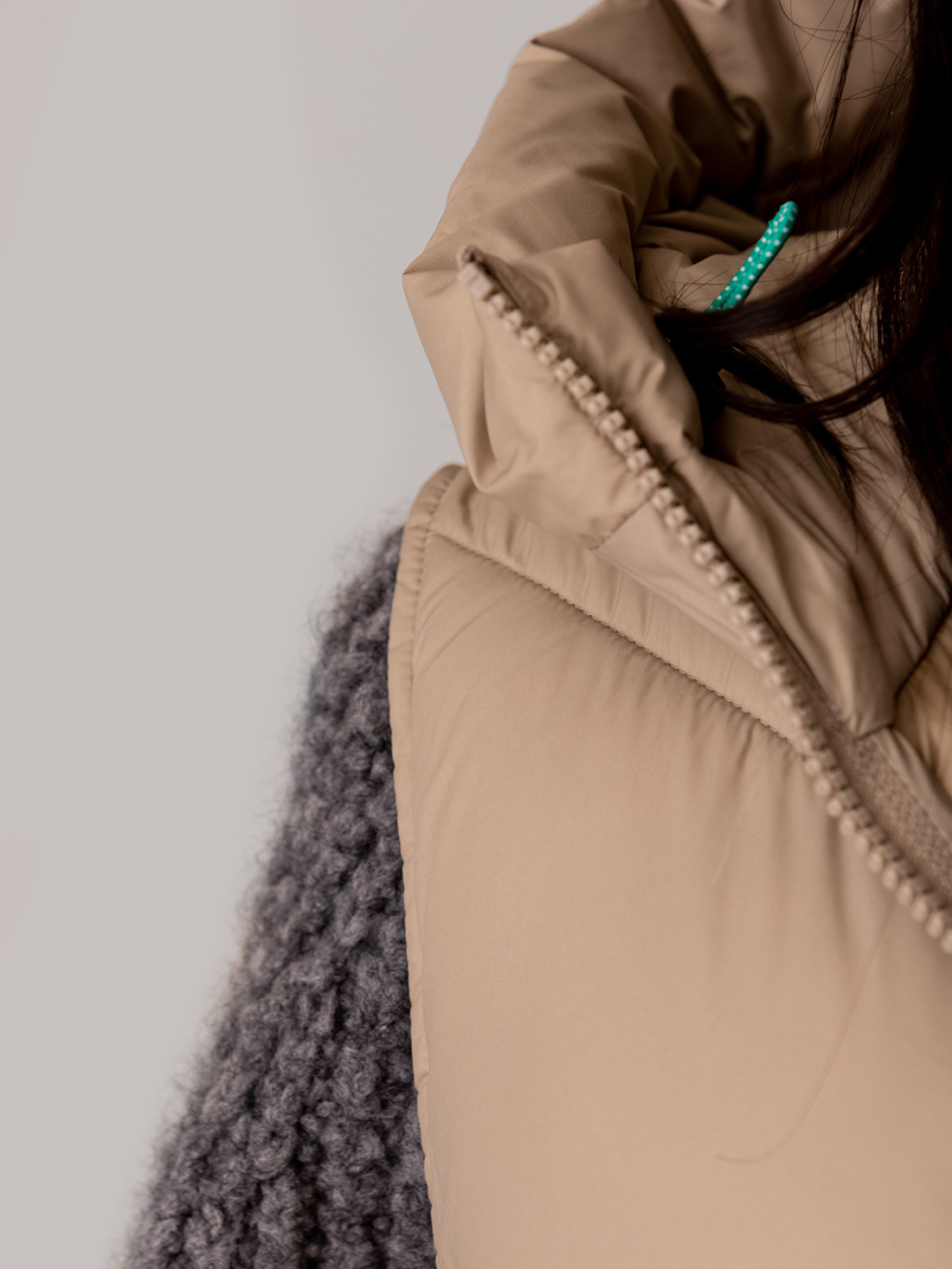 Detailansicht von Lange Steppweste von SAVE THE DUCK