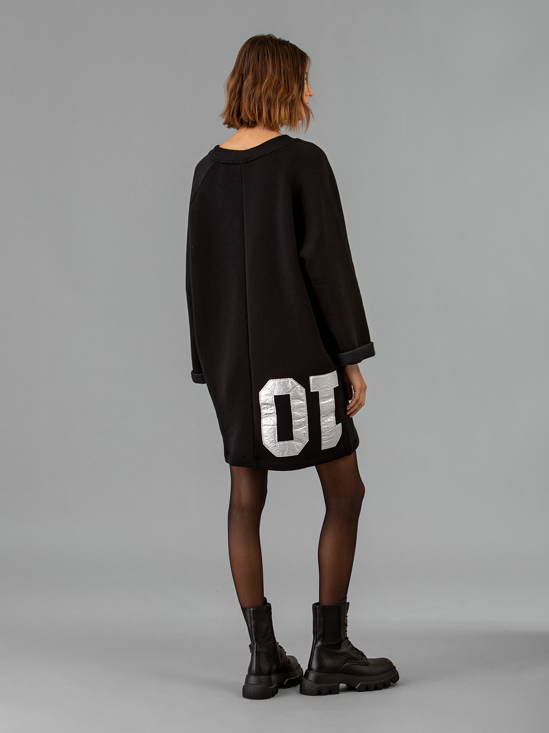 Detailansicht von Midi-Sweatshirtkleid aus Baumwolle von 10 DAYS