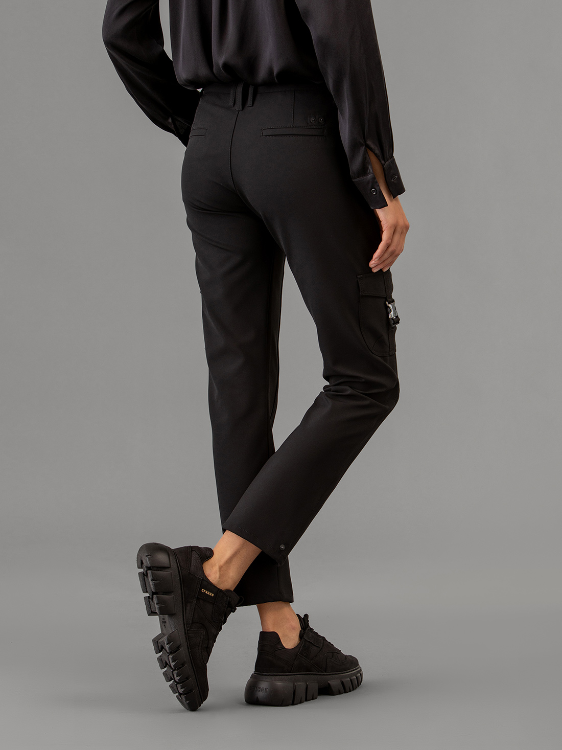 Detailansicht von Cargohose von MAC