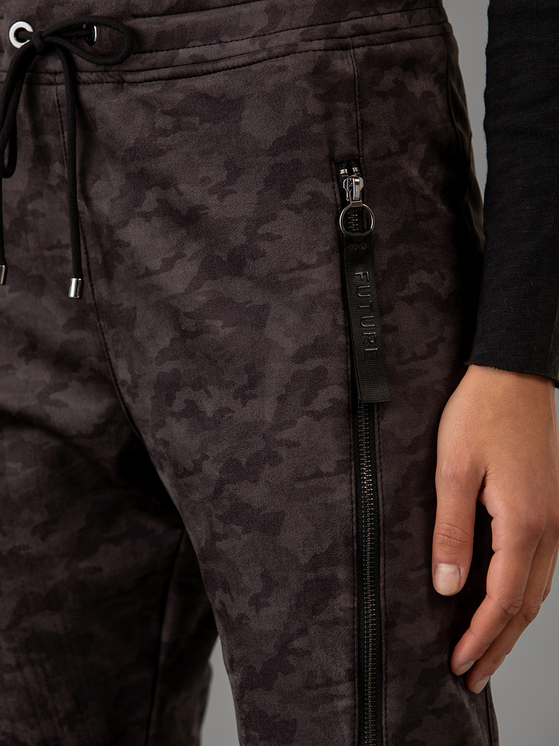 Detailansicht von Lässige Hose von MAC