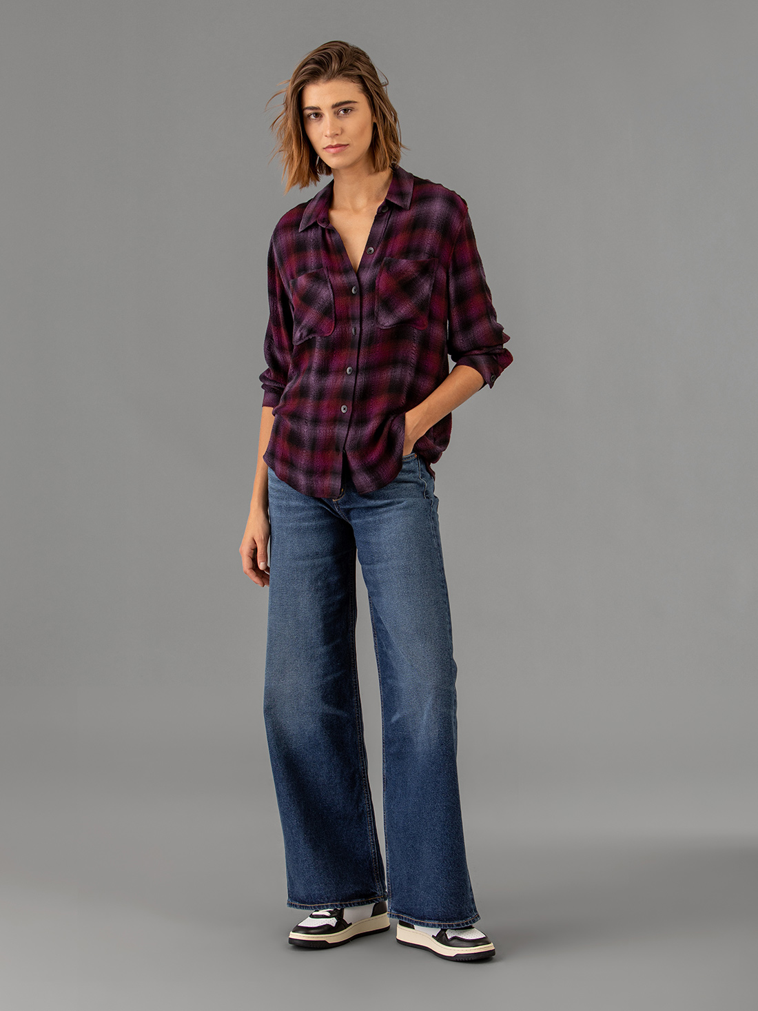 Detailansicht von Oversize Bluse von BELLA DAHL