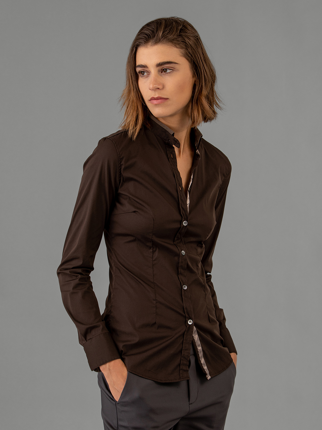 Detailansicht von Baumwollbluse von AGLINI