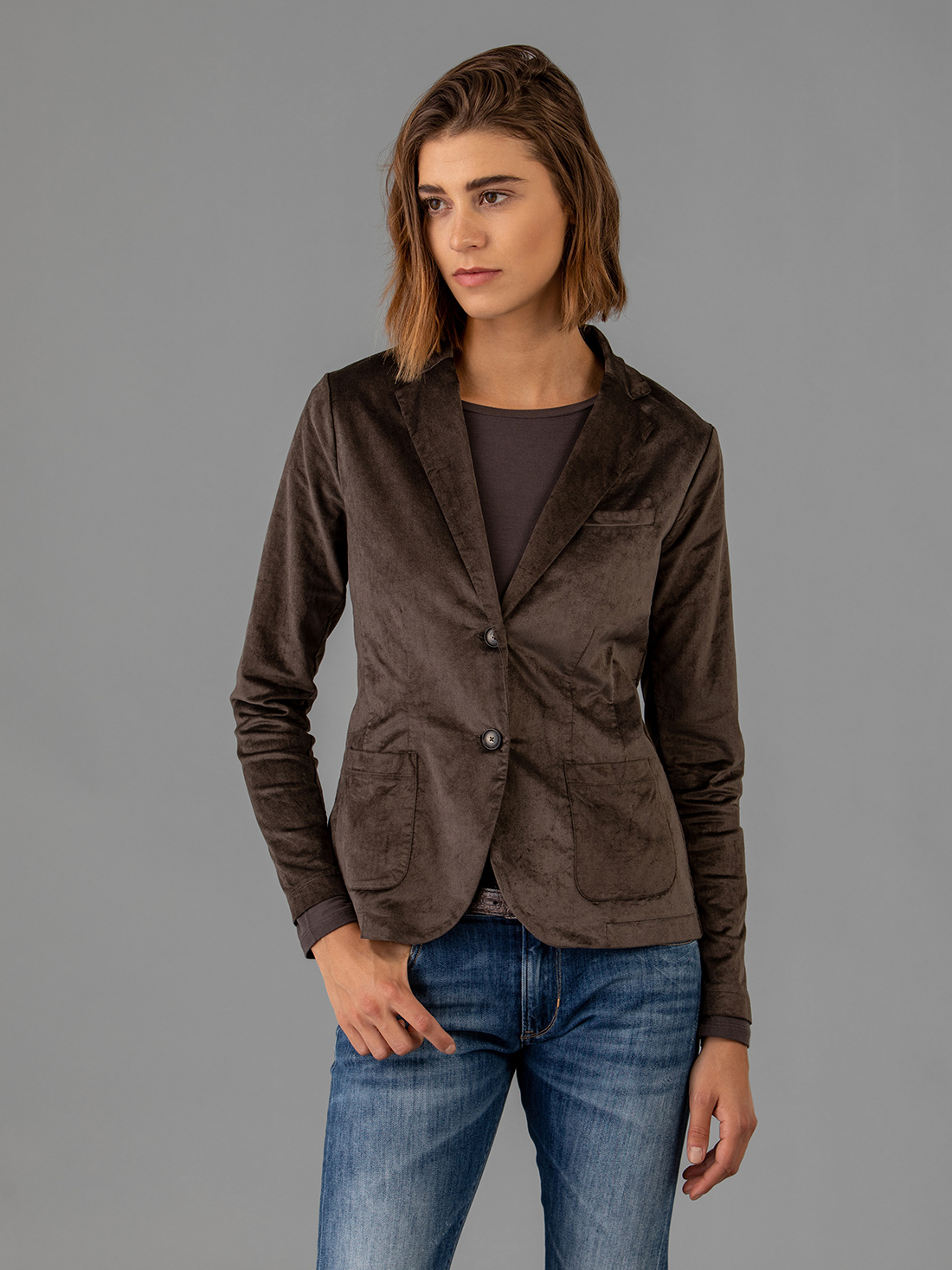 Detailansicht von Samtblazer von DANIELS