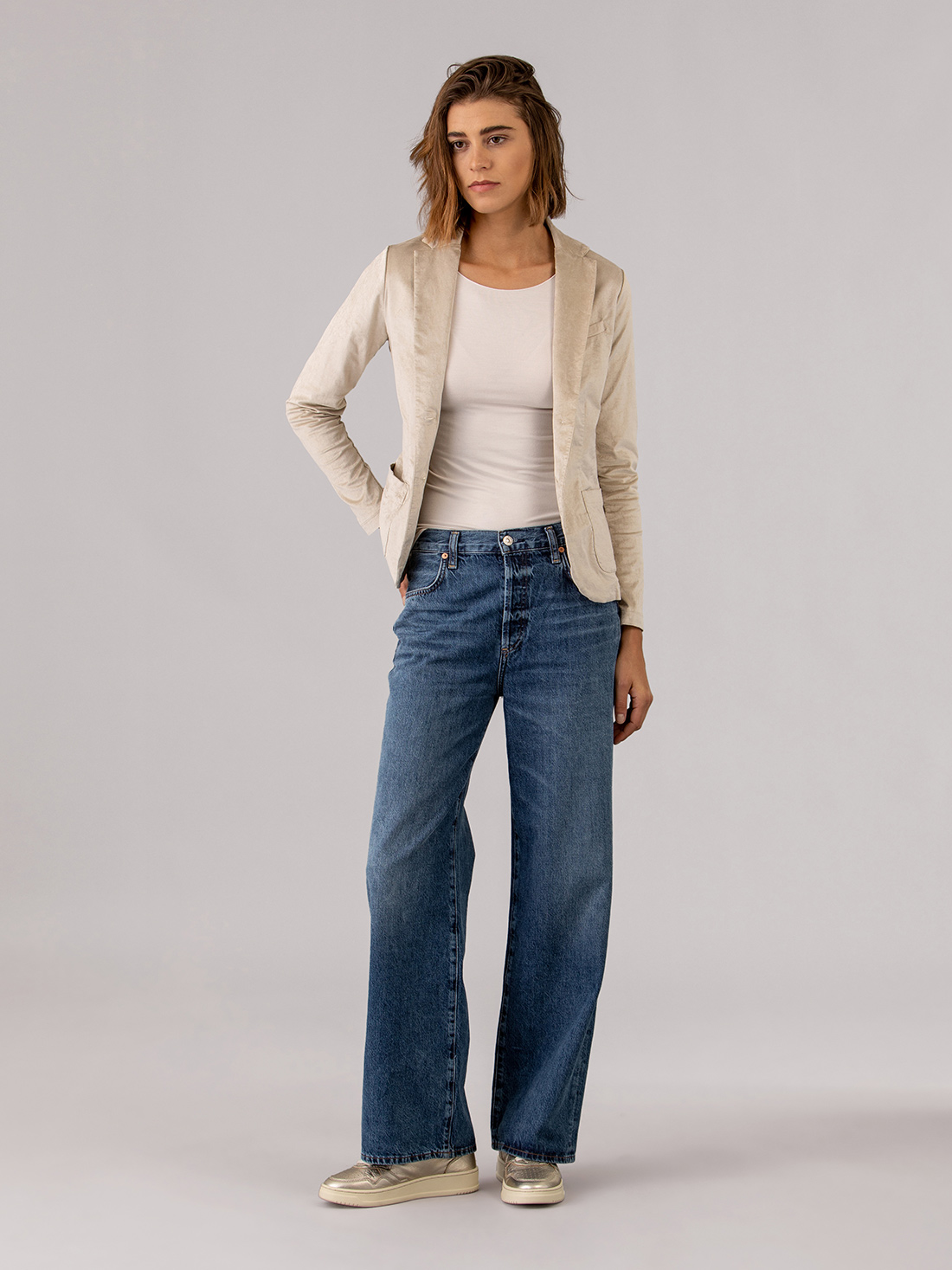 Detailansicht von Samtblazer von DANIELS