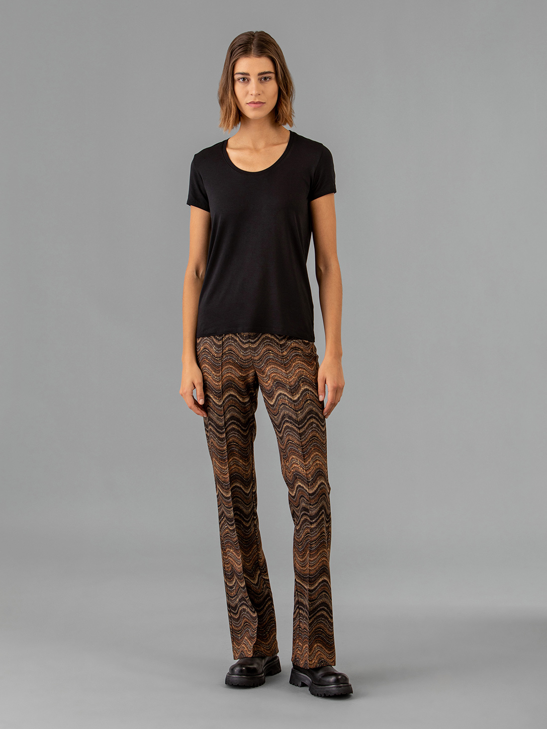 Detailansicht von Bootcut Hose von CAMBIO