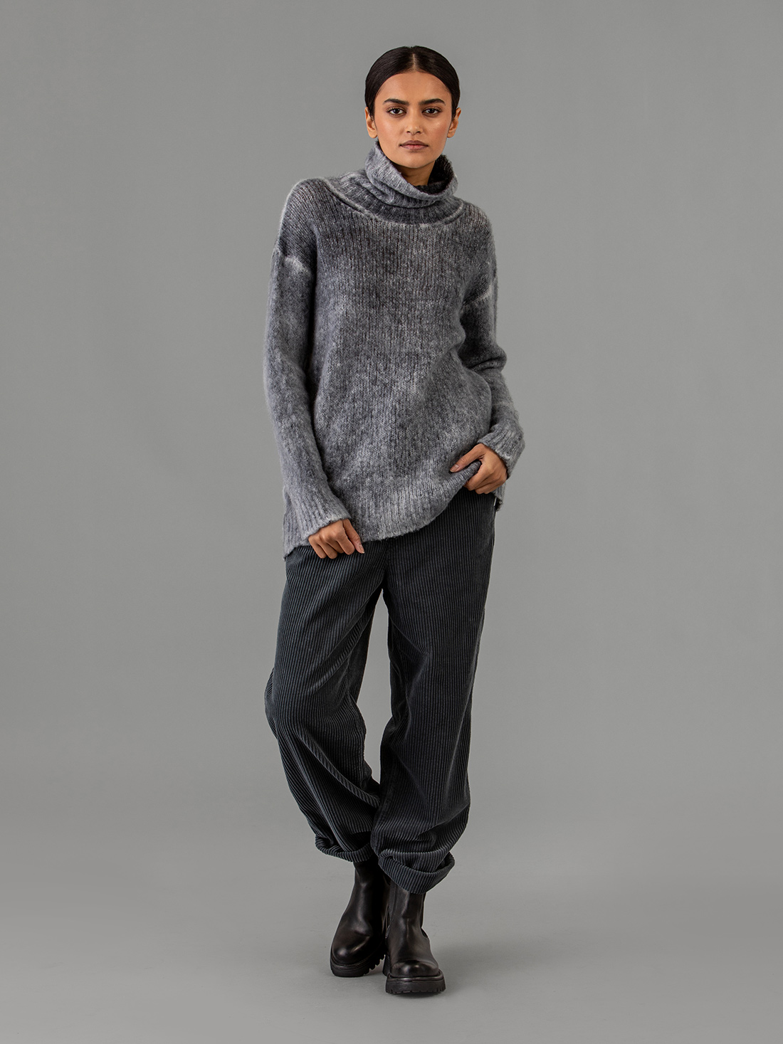 Detailansicht von Rollkragenpullover von AVANT TOI