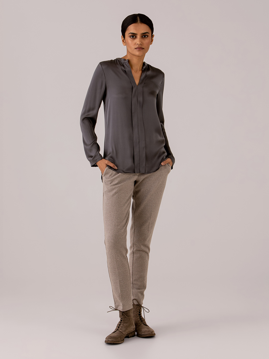 Detailansicht von Seidenbluse von DANIELS