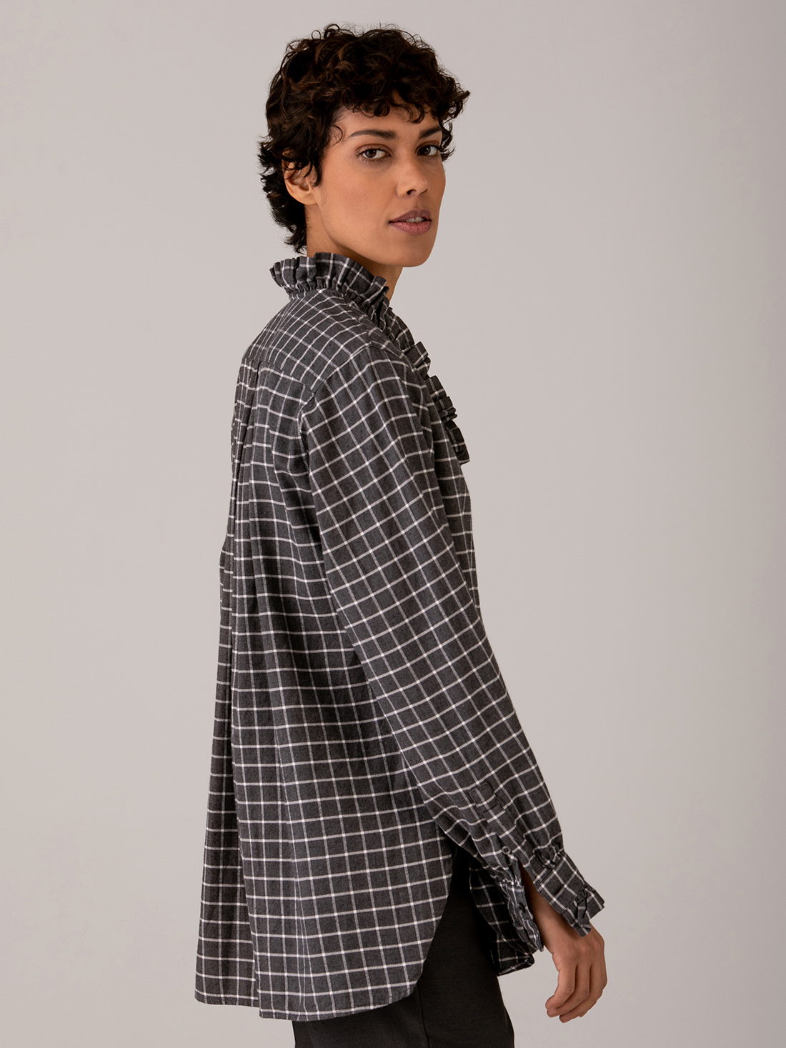 Detailansicht von Karrierte Baumwollbluse von FIL NOIR