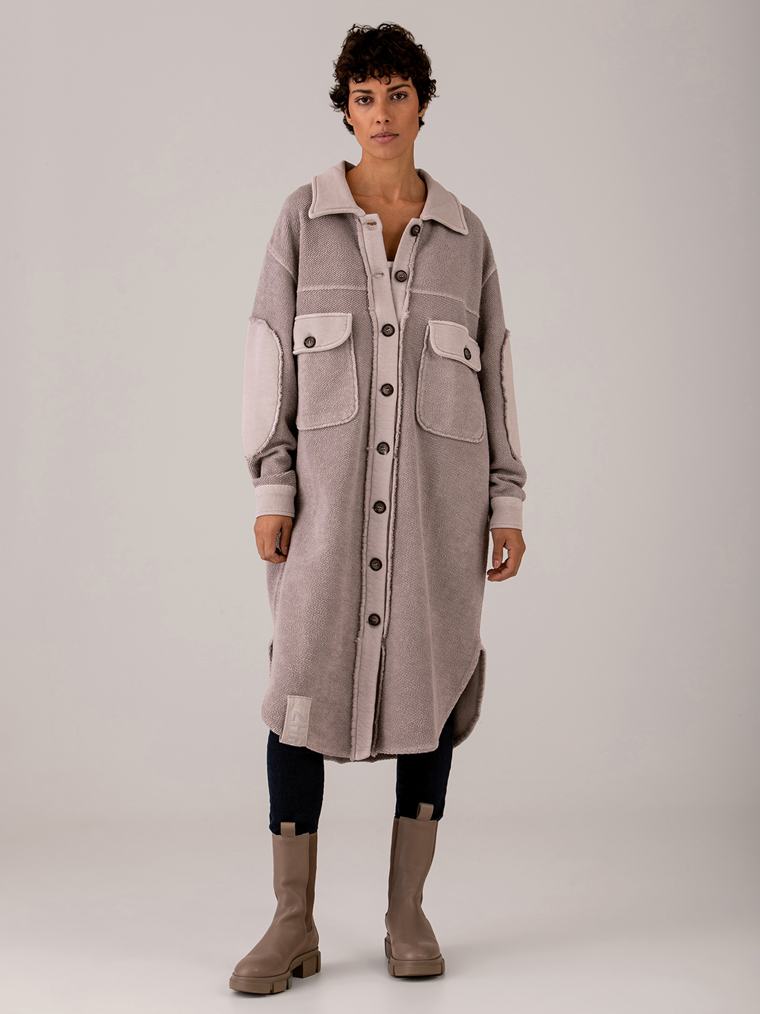 Detailansicht von Sweatmantel von ZHRILL