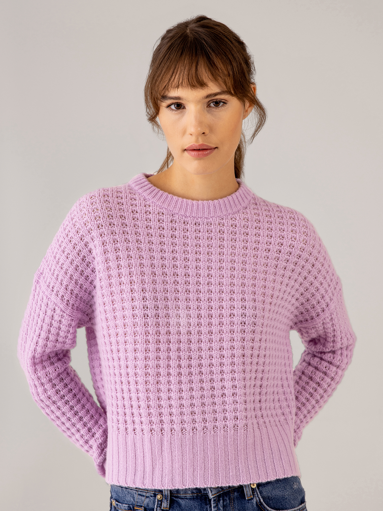 Detailansicht von Pullover mit Lochstrick von 360 CASHMERE