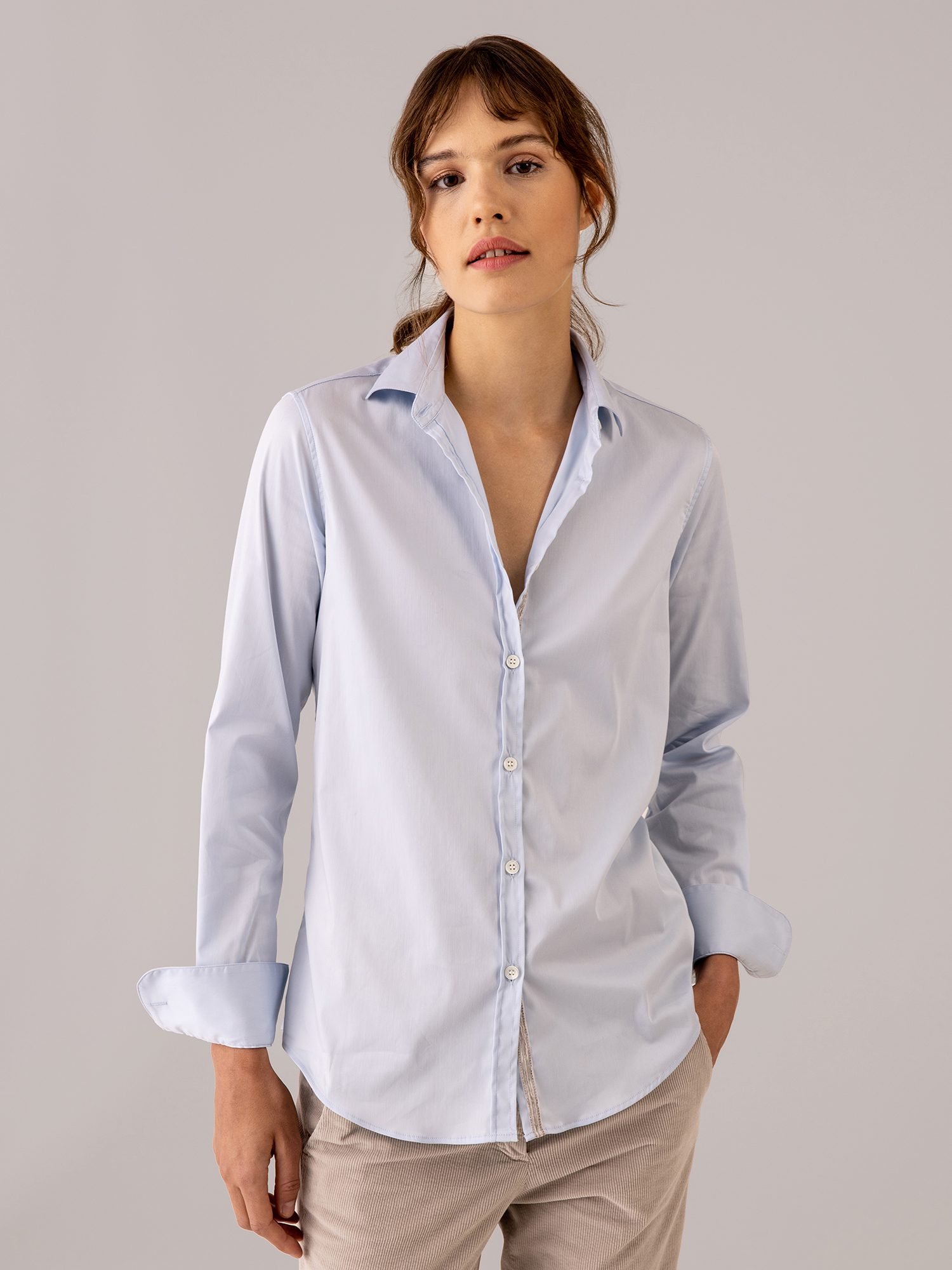 Detailansicht von Baumwollbluse von AGLINI