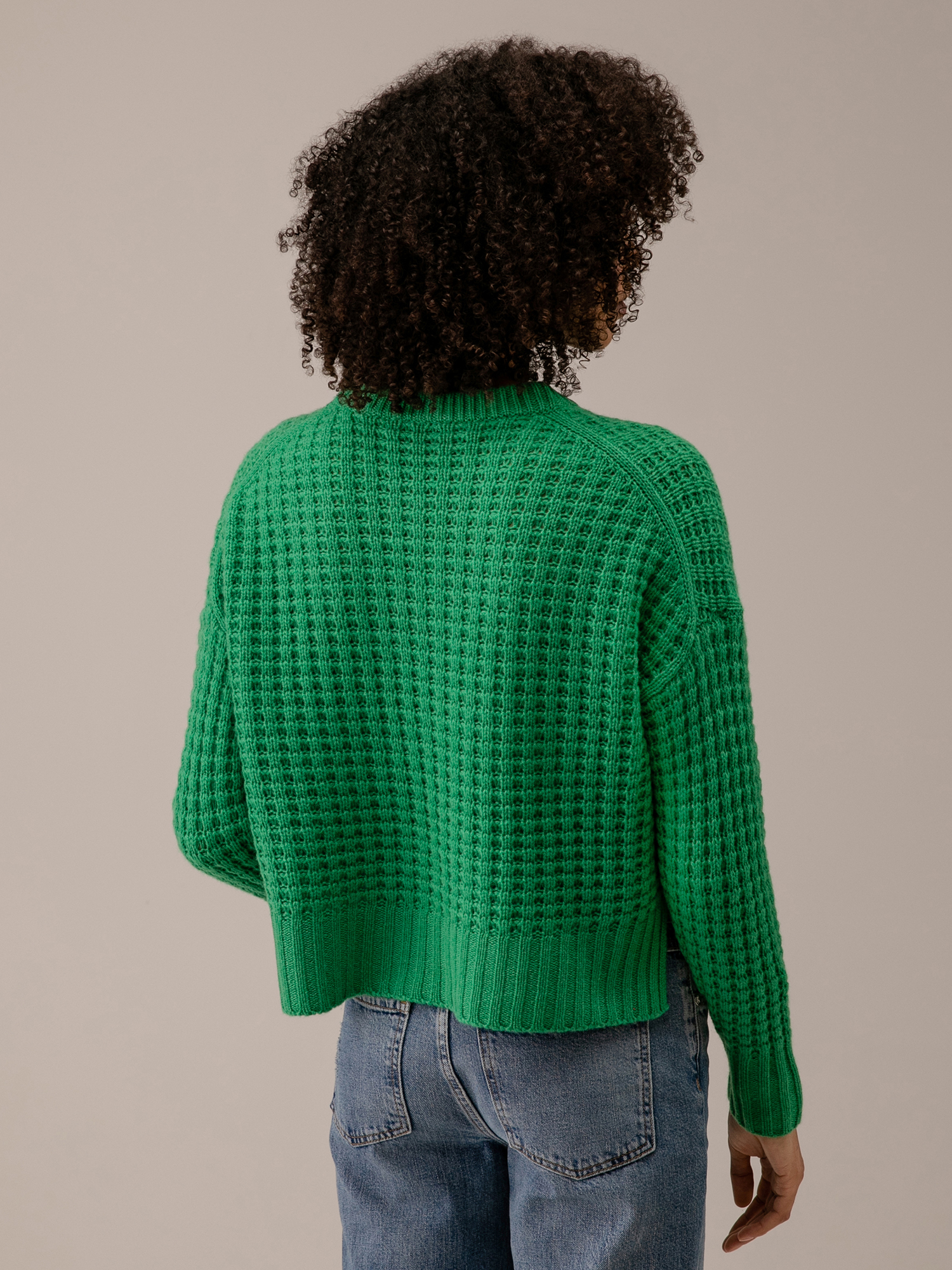 Detailansicht von Pullover mit Lochstrick von 360 Cashmere