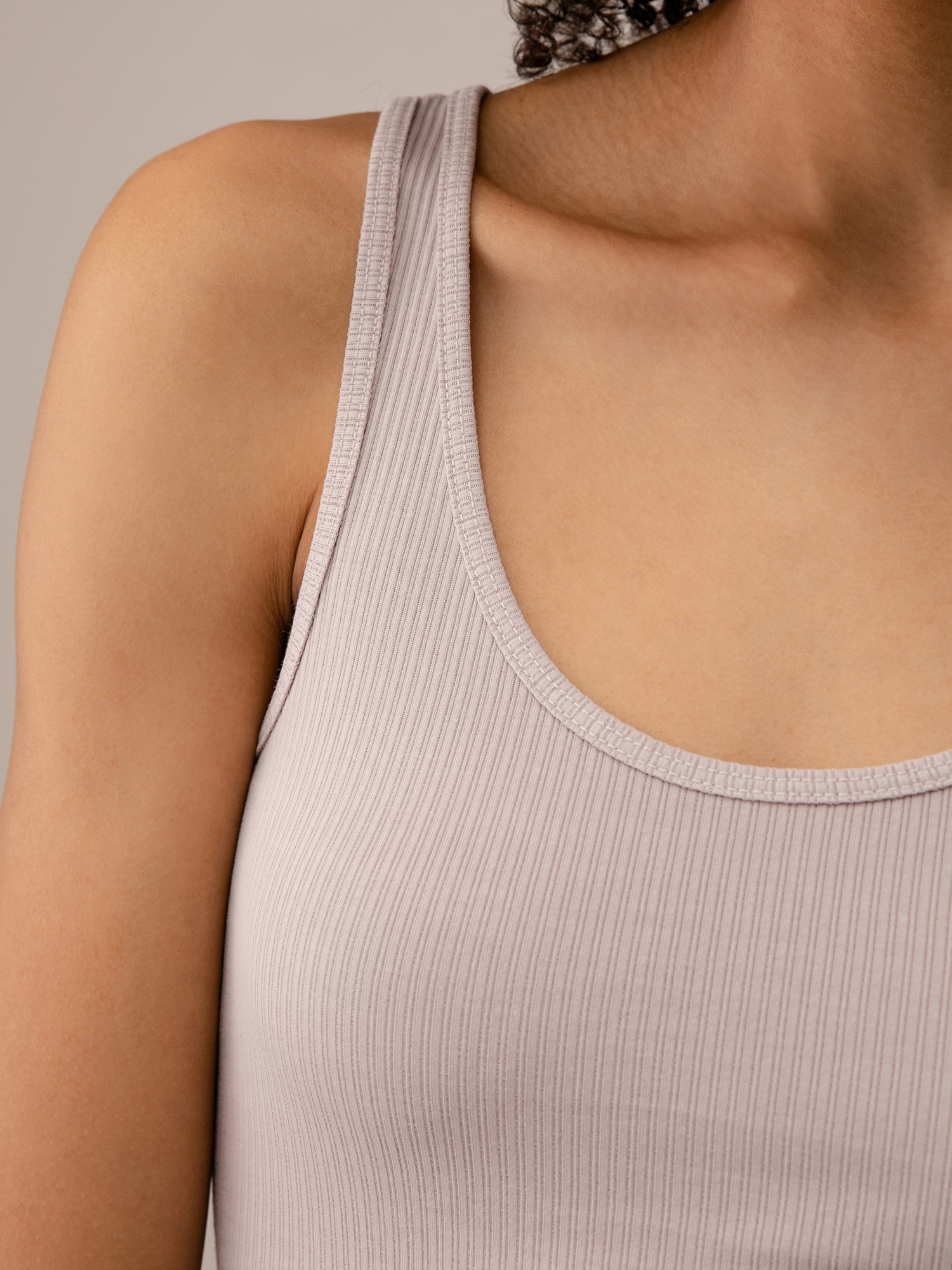 Detailansicht von Top aus Baumwolle von JAMES PERSE