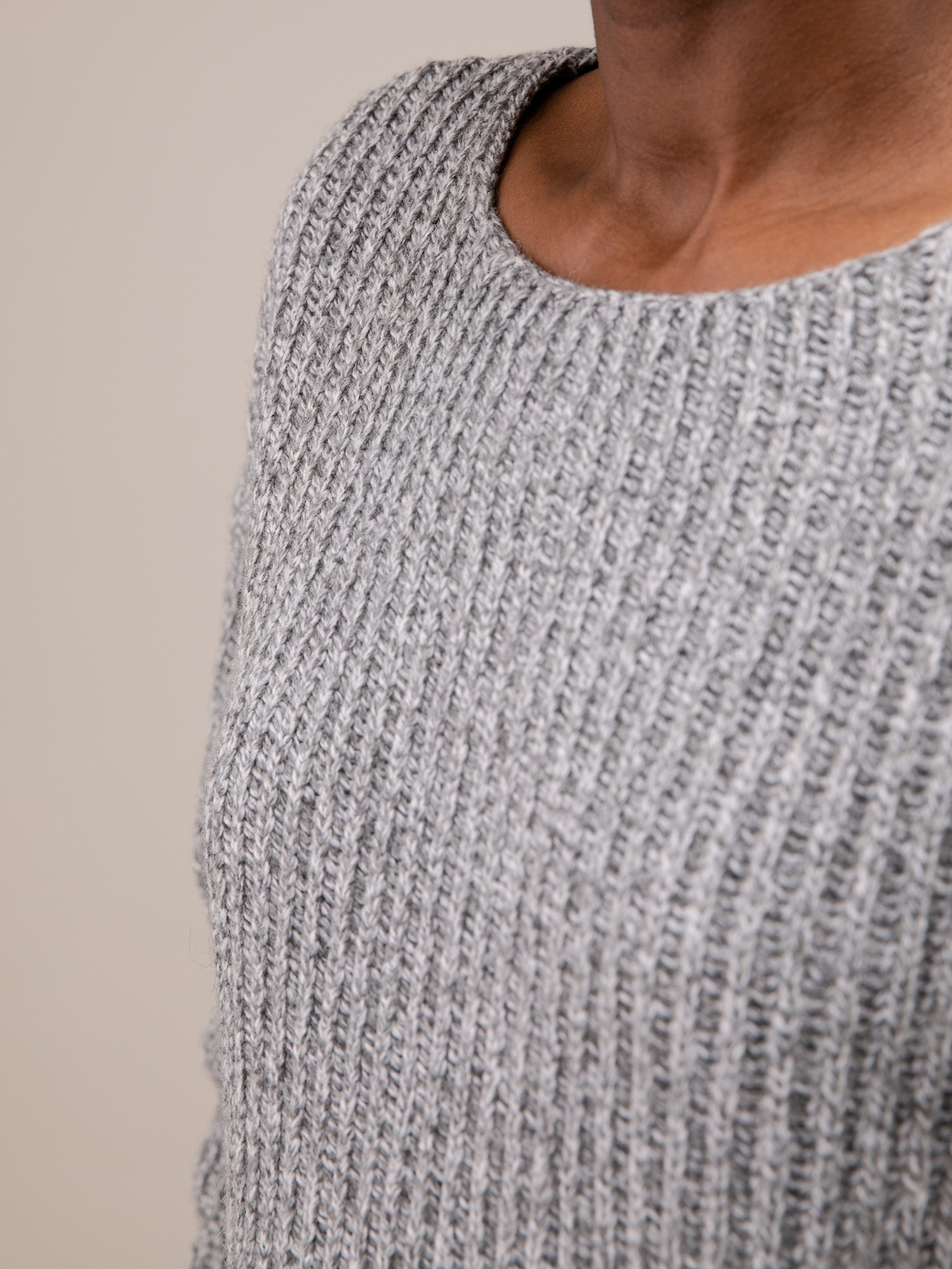 Detailansicht von Pullover aus Wolle von ARMEDANGELS