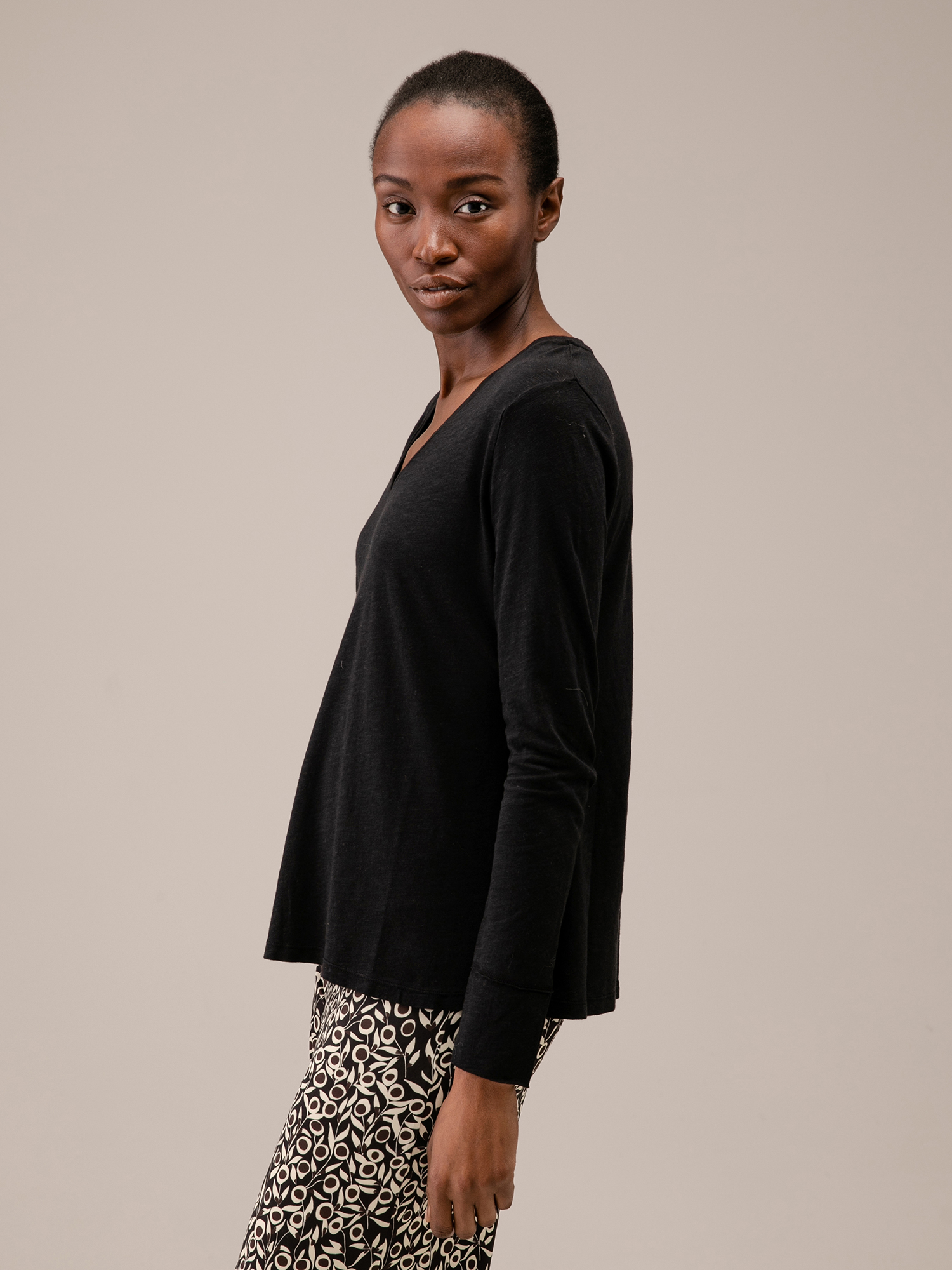 Detailansicht von Langarmshirt aus Baumwolle von DANIELS