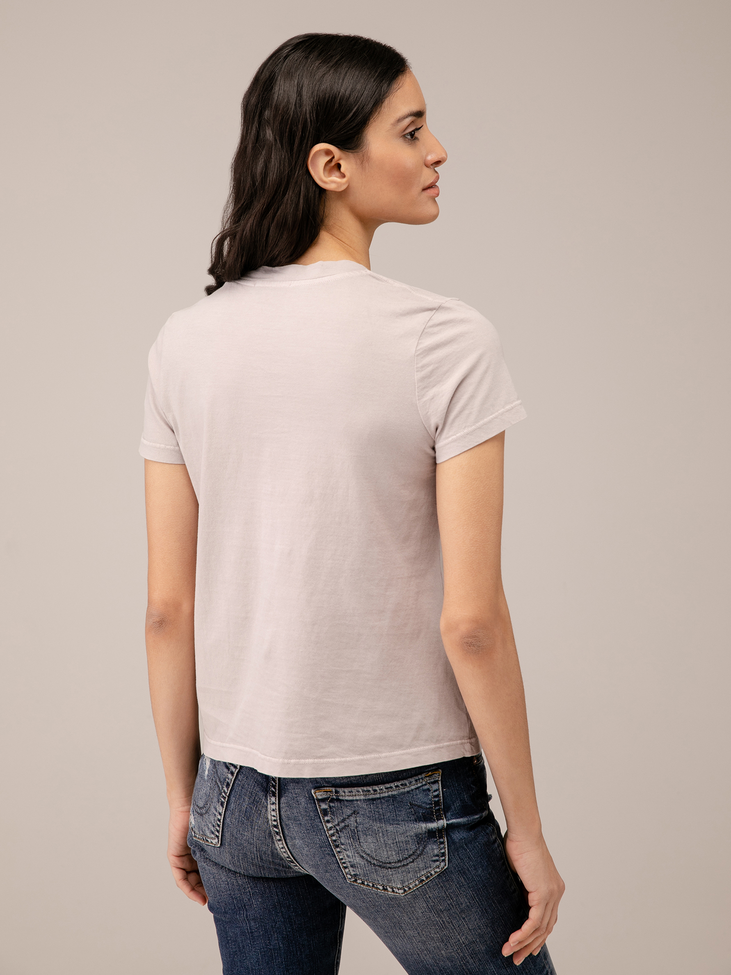 Detailansicht von T-Shirt aus Baumwolle von JAMES PERSE