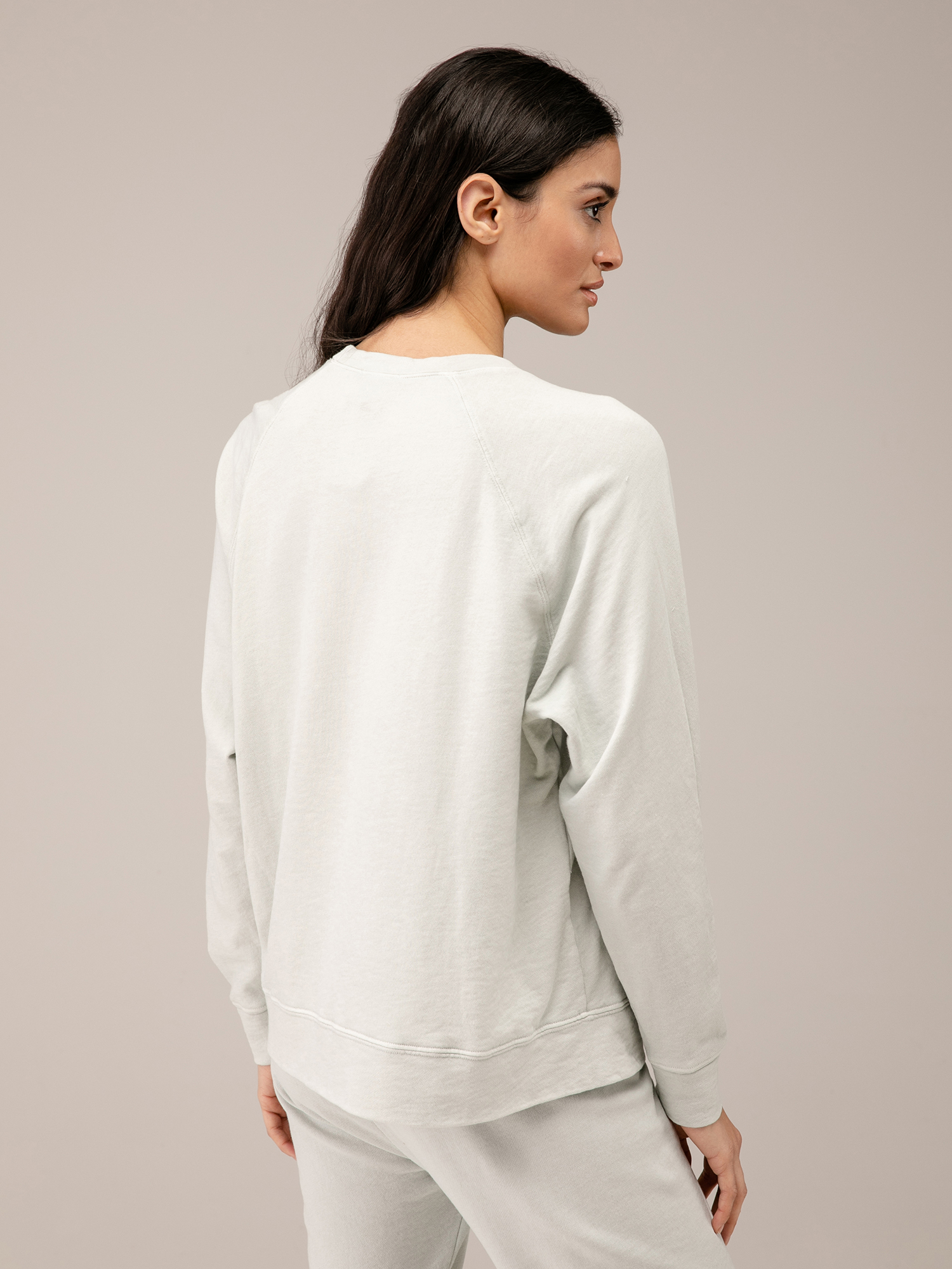 Detailansicht von Sweatshirt aus Baumwolle von JAMES PERSE