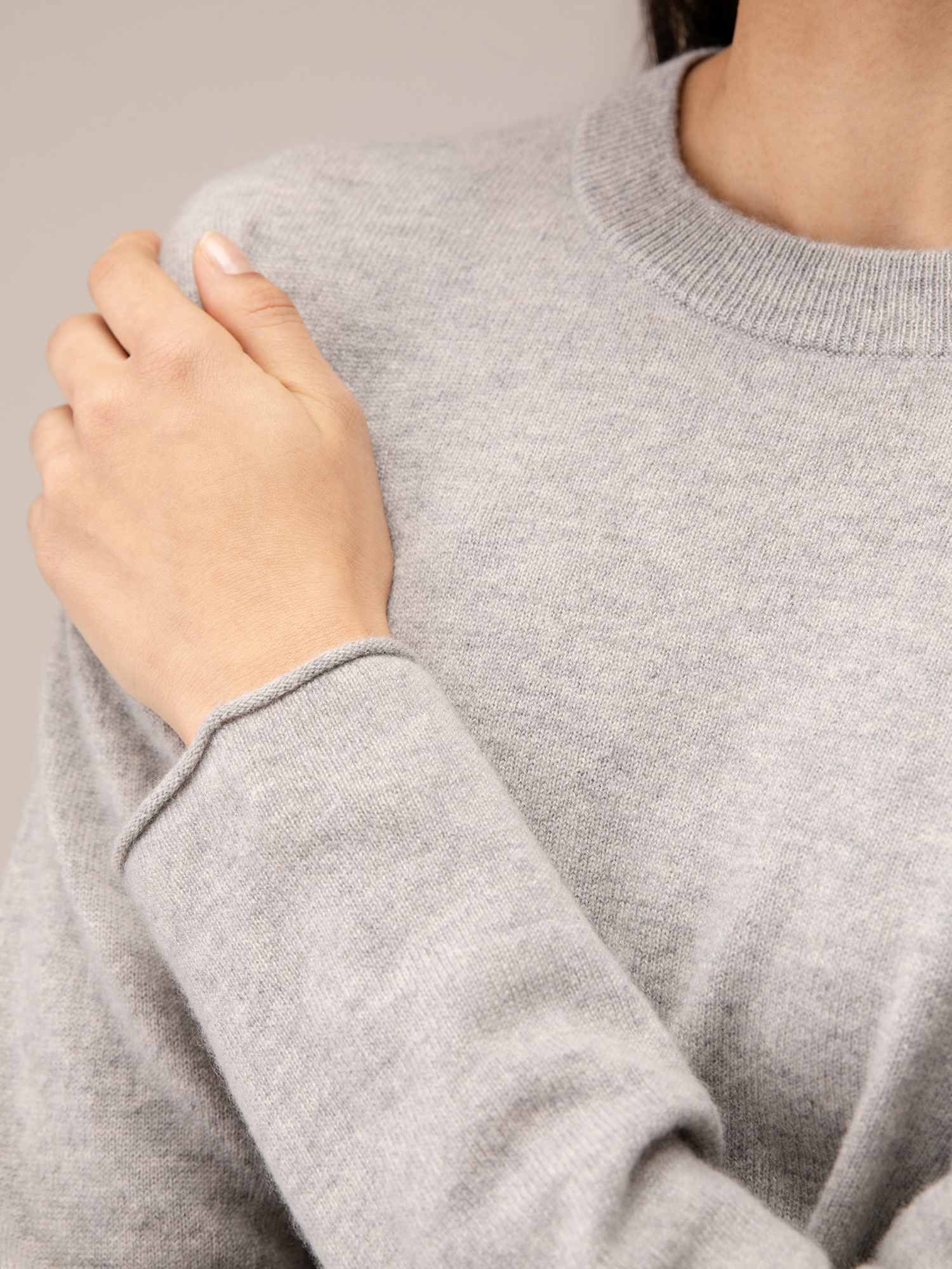 Detailansicht von Cropped Pullover aus Cashmere von LISA YANG