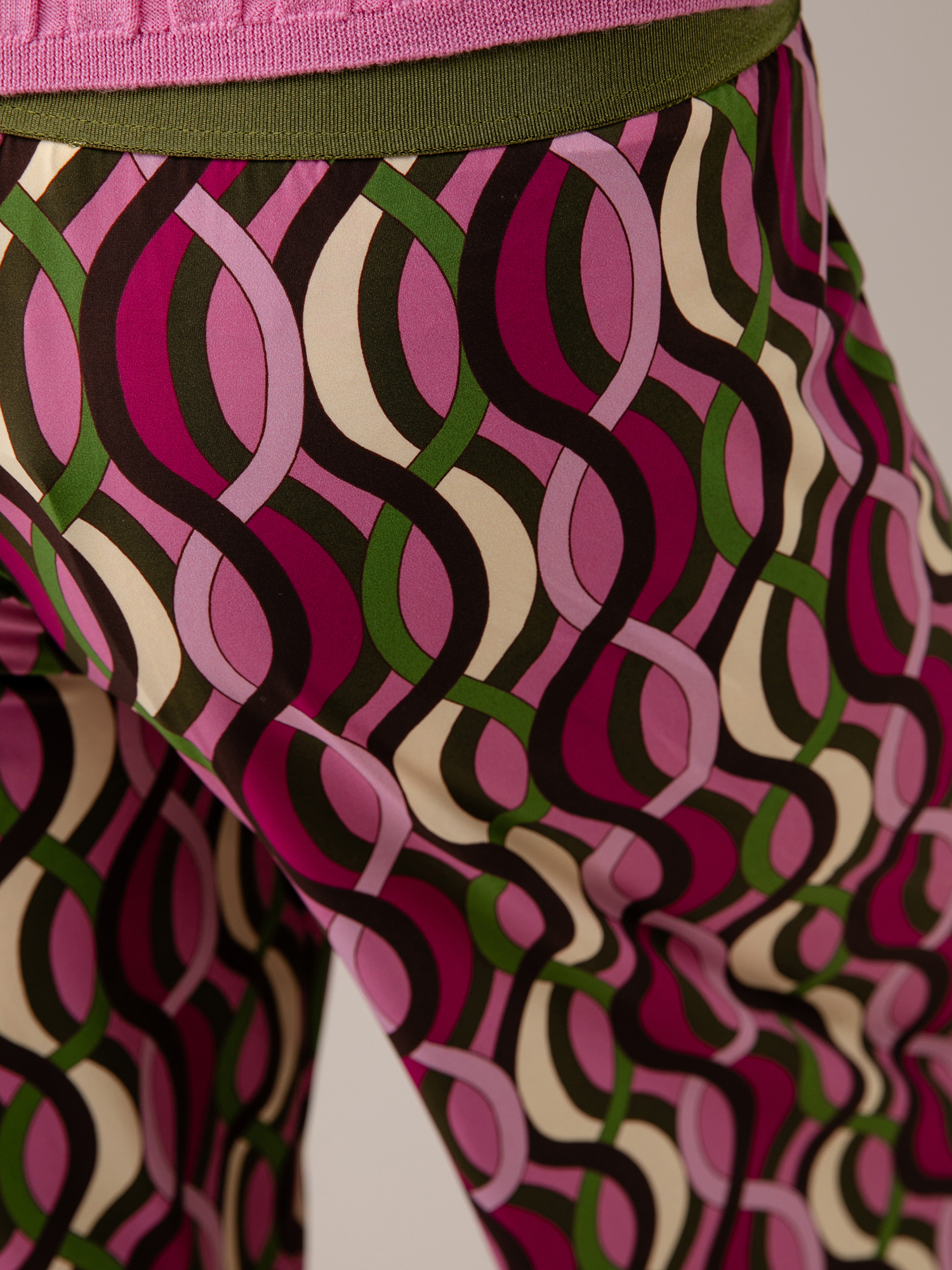 Detailansicht von Gemusterte Hose von SIYU