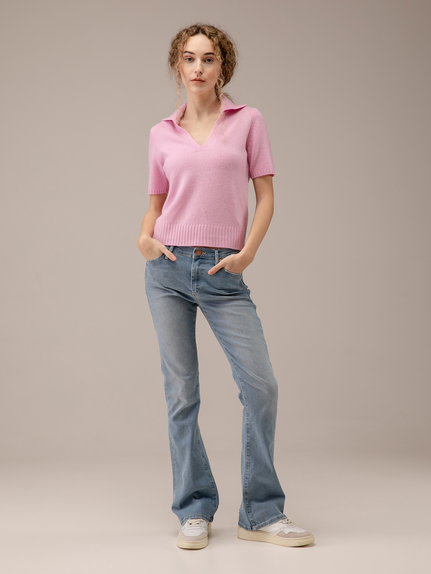 Detailansicht von Kurzarm-Pullover aus Schurwolle von ALLUDE