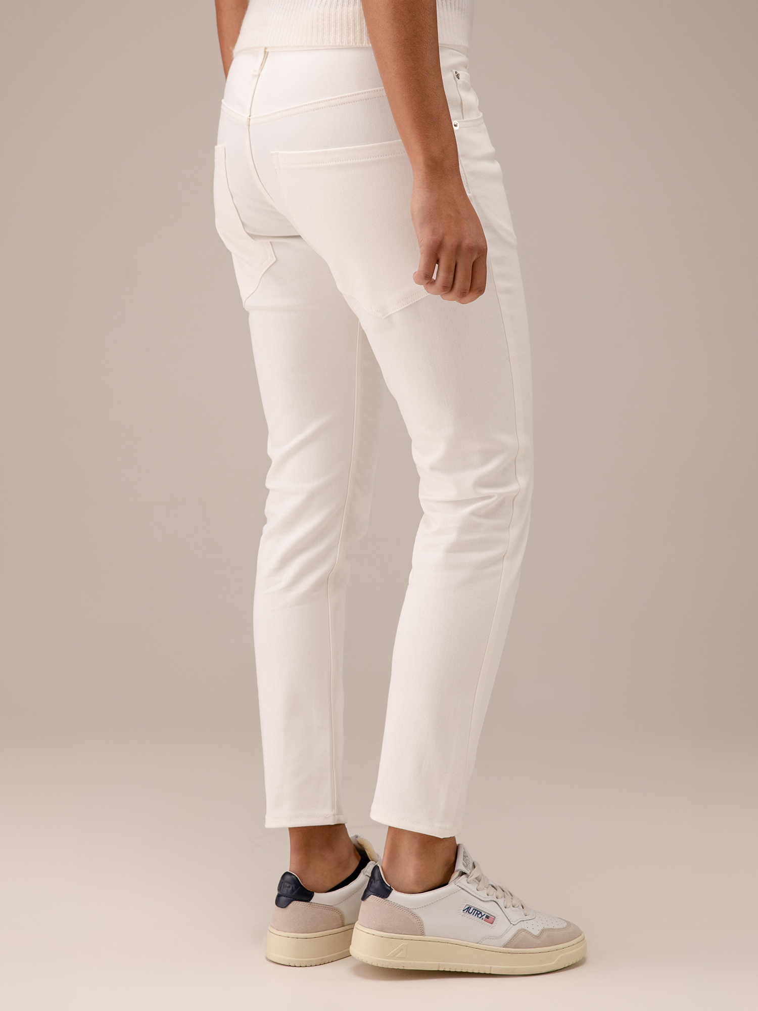 Detailansicht von Boyfriend Jeans von LIS LAREIDA