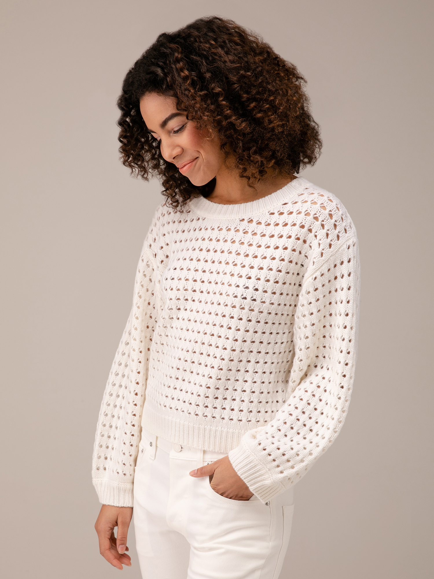 Detailansicht von Pullover aus Schurwolle von ALLUDE