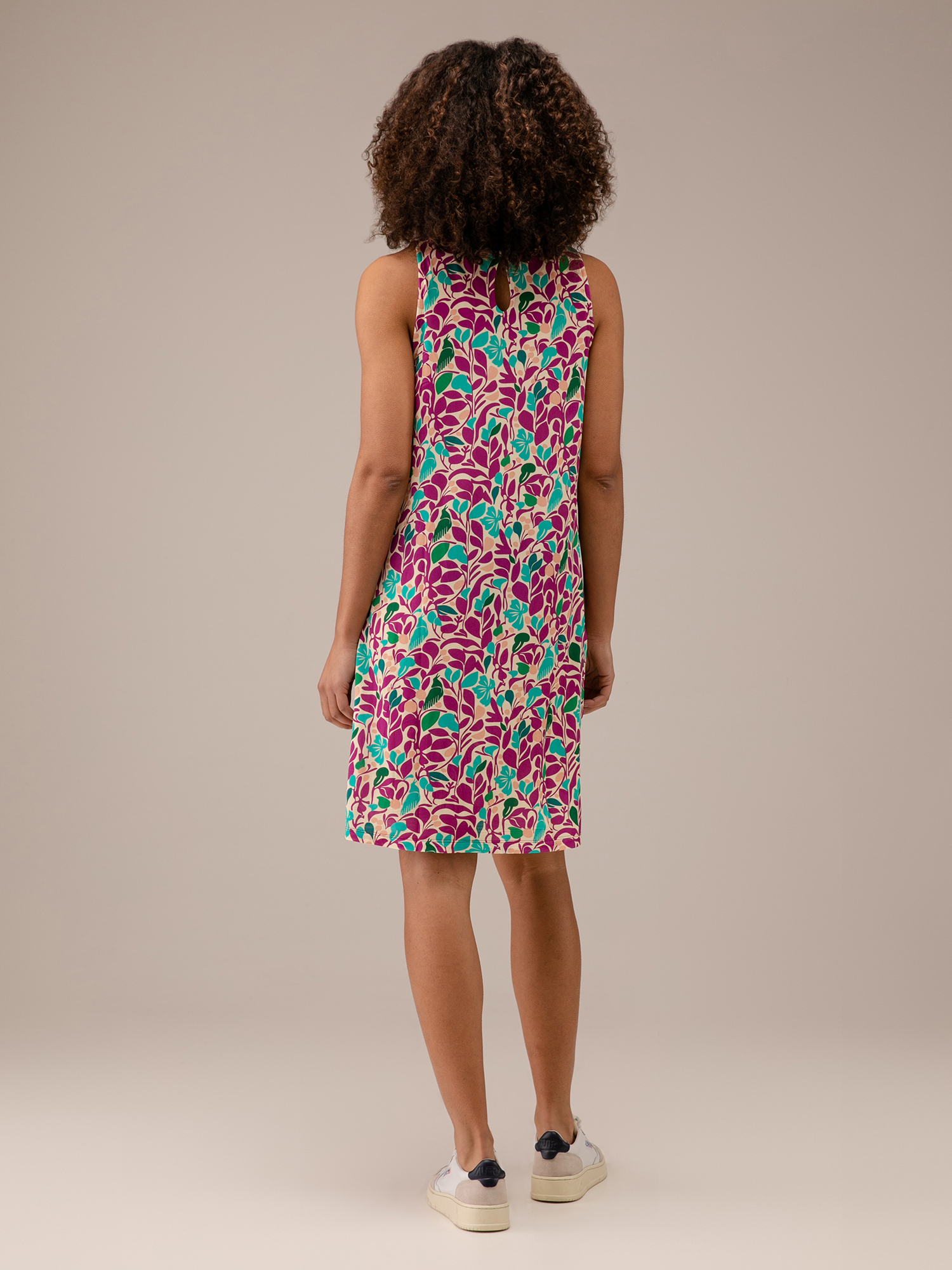 Detailansicht von Midi-Kleid von SIYU