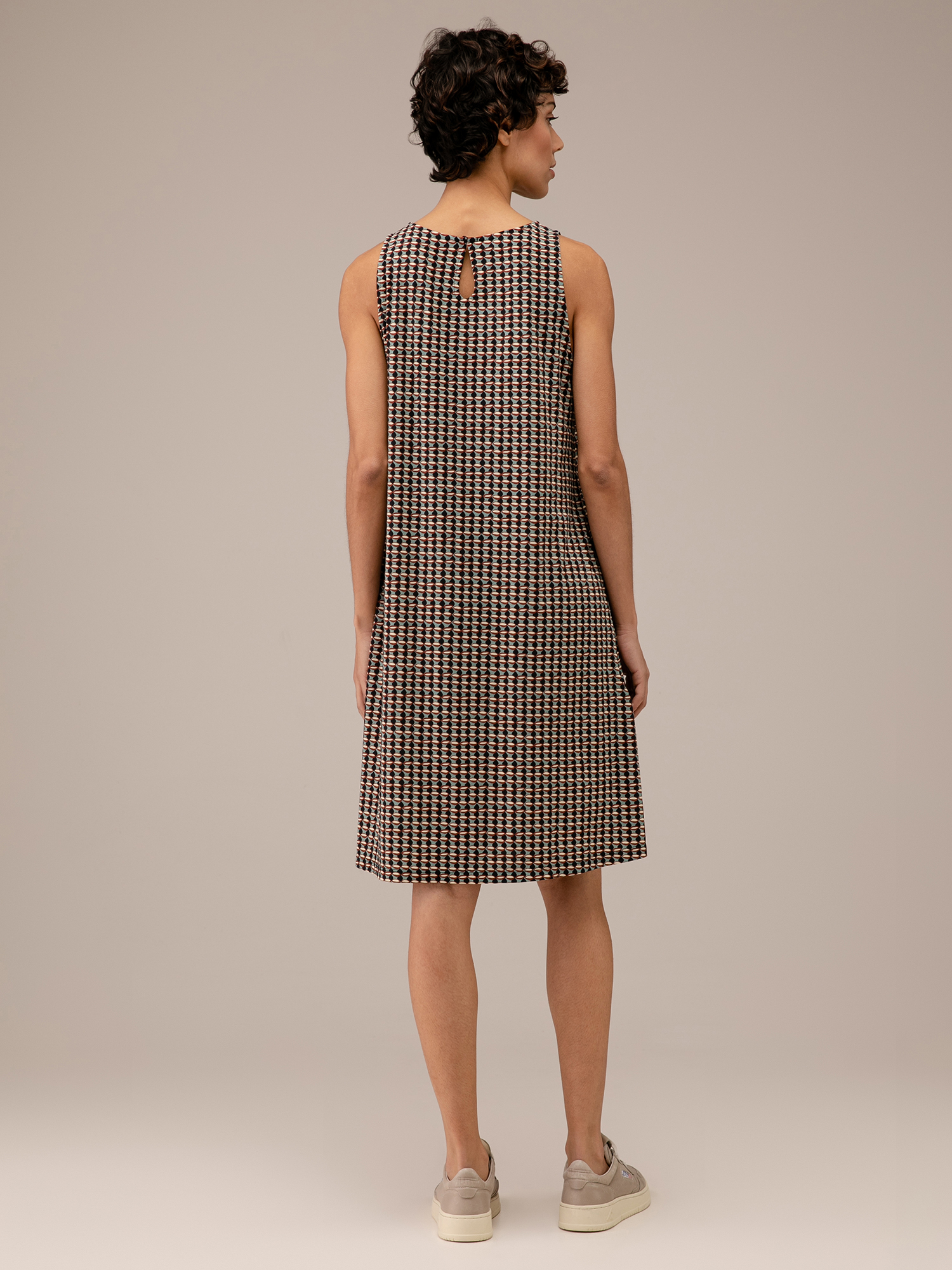 Detailansicht von Kurzes Kleid von SIYU