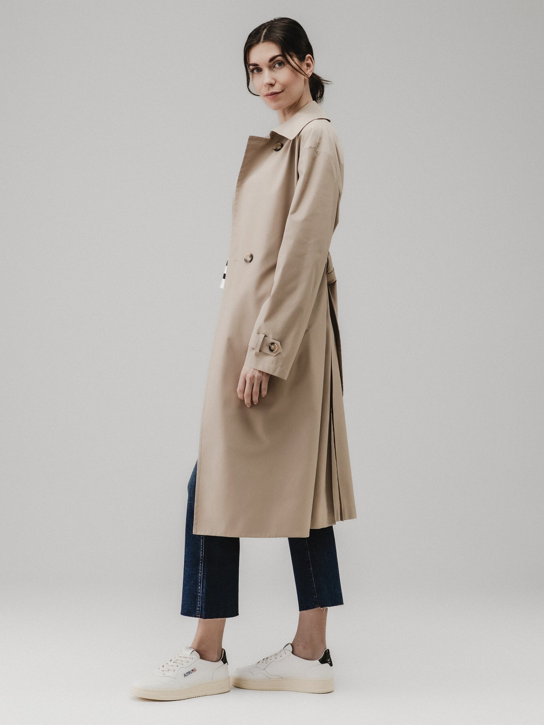 Detailansicht von Trenchcoat von HARRIS WHARF LONDON