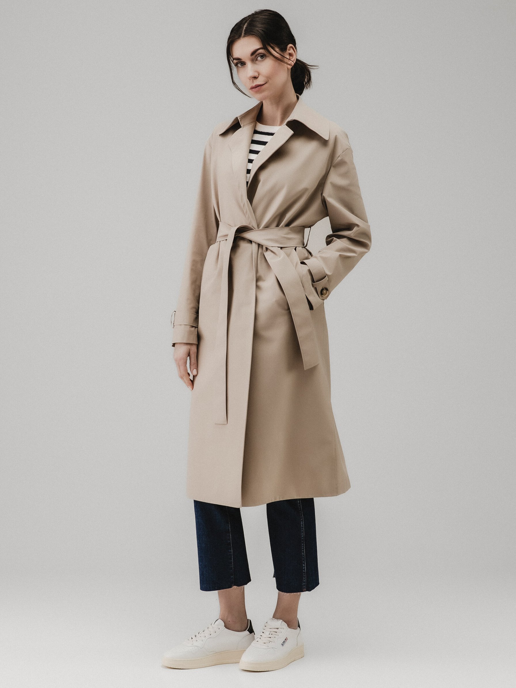 Detailansicht von Trenchcoat von HARRIS WHARF LONDON