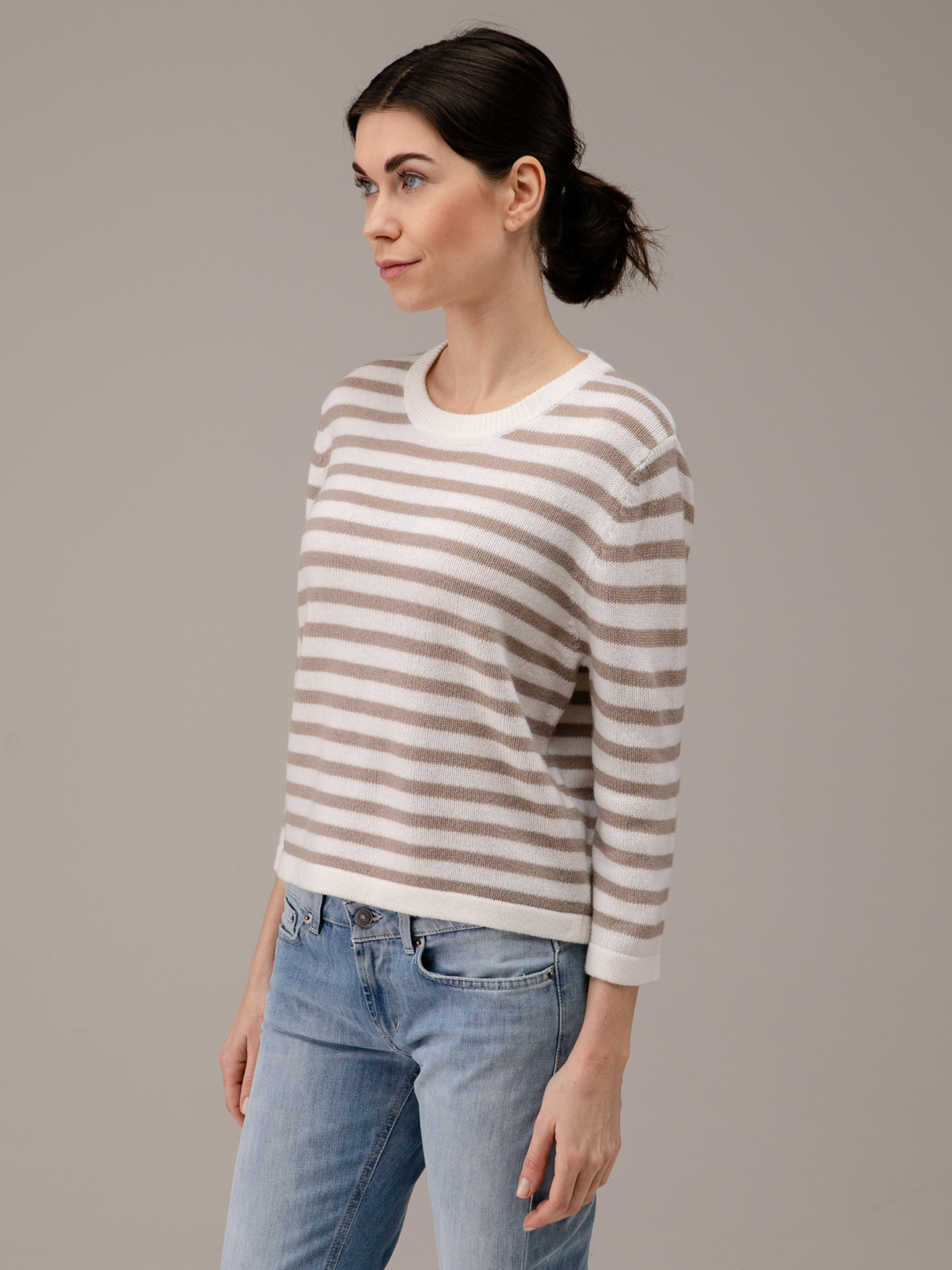 Detailansicht von Pullover aus Schurwolle von ALLUDE