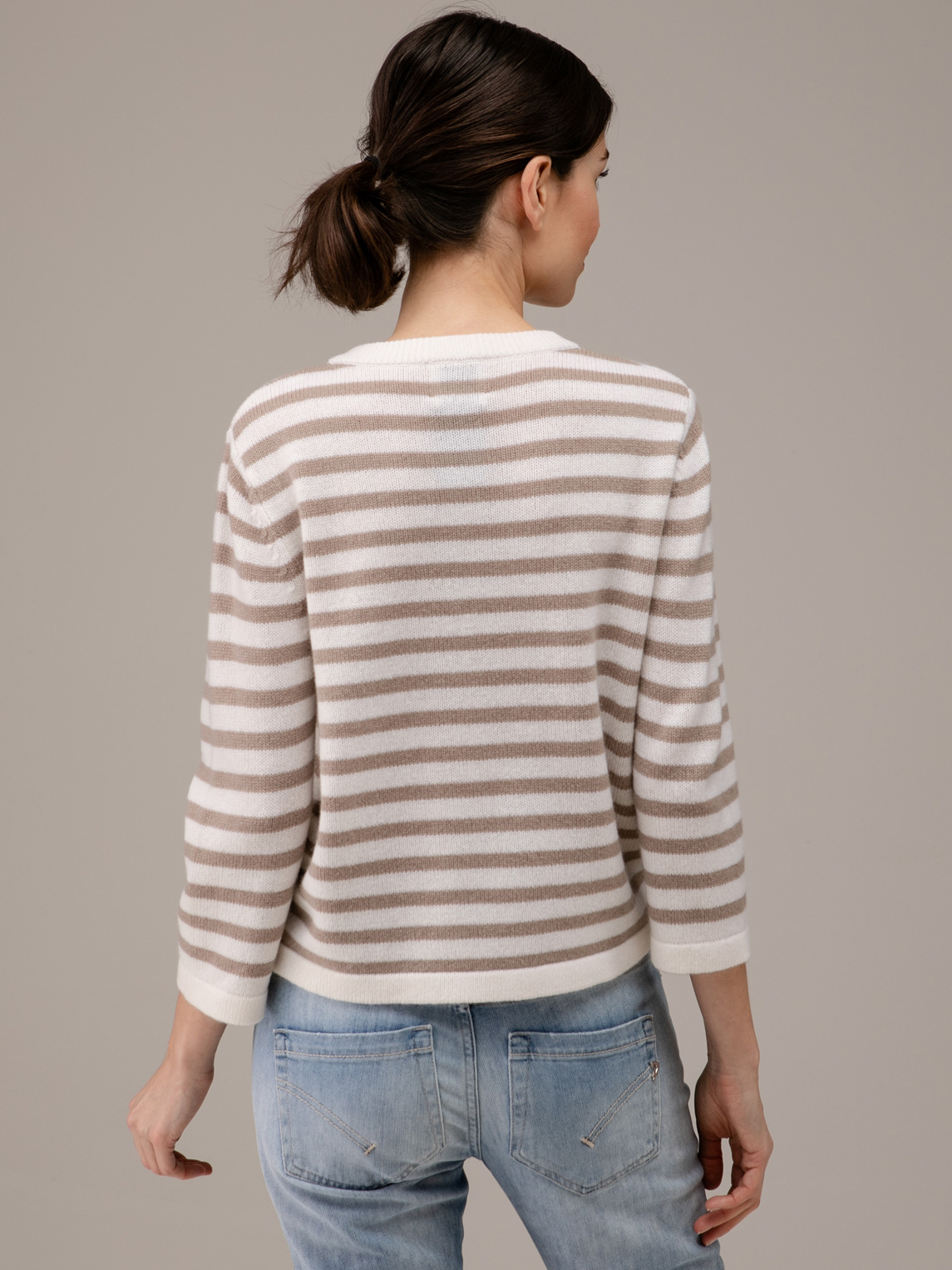 Detailansicht von Pullover aus Schurwolle von ALLUDE